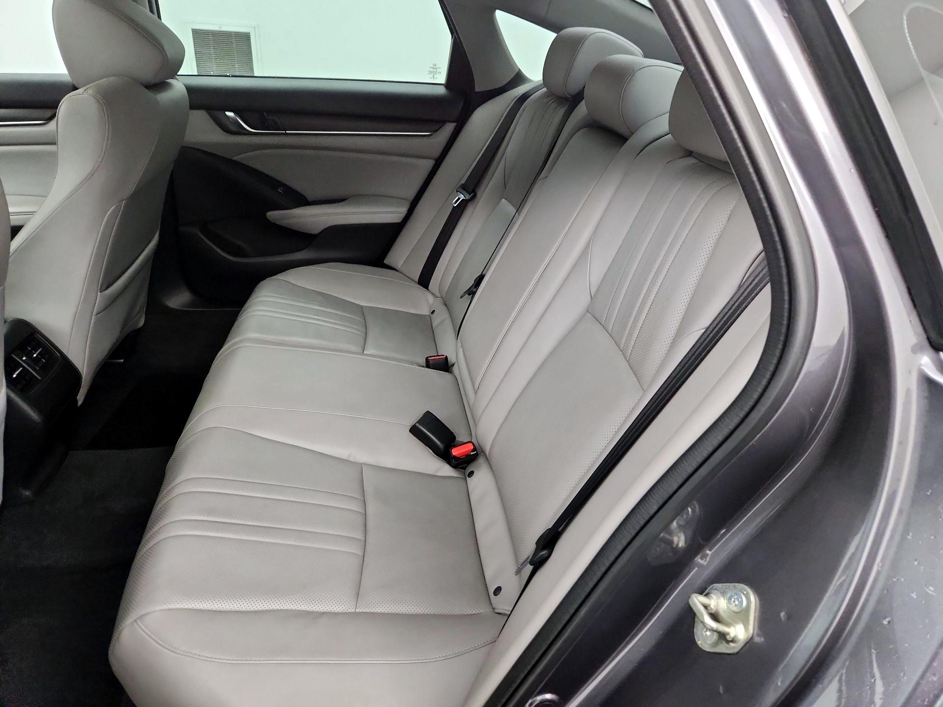 Thumbnail: 2018 Honda Accord - 20