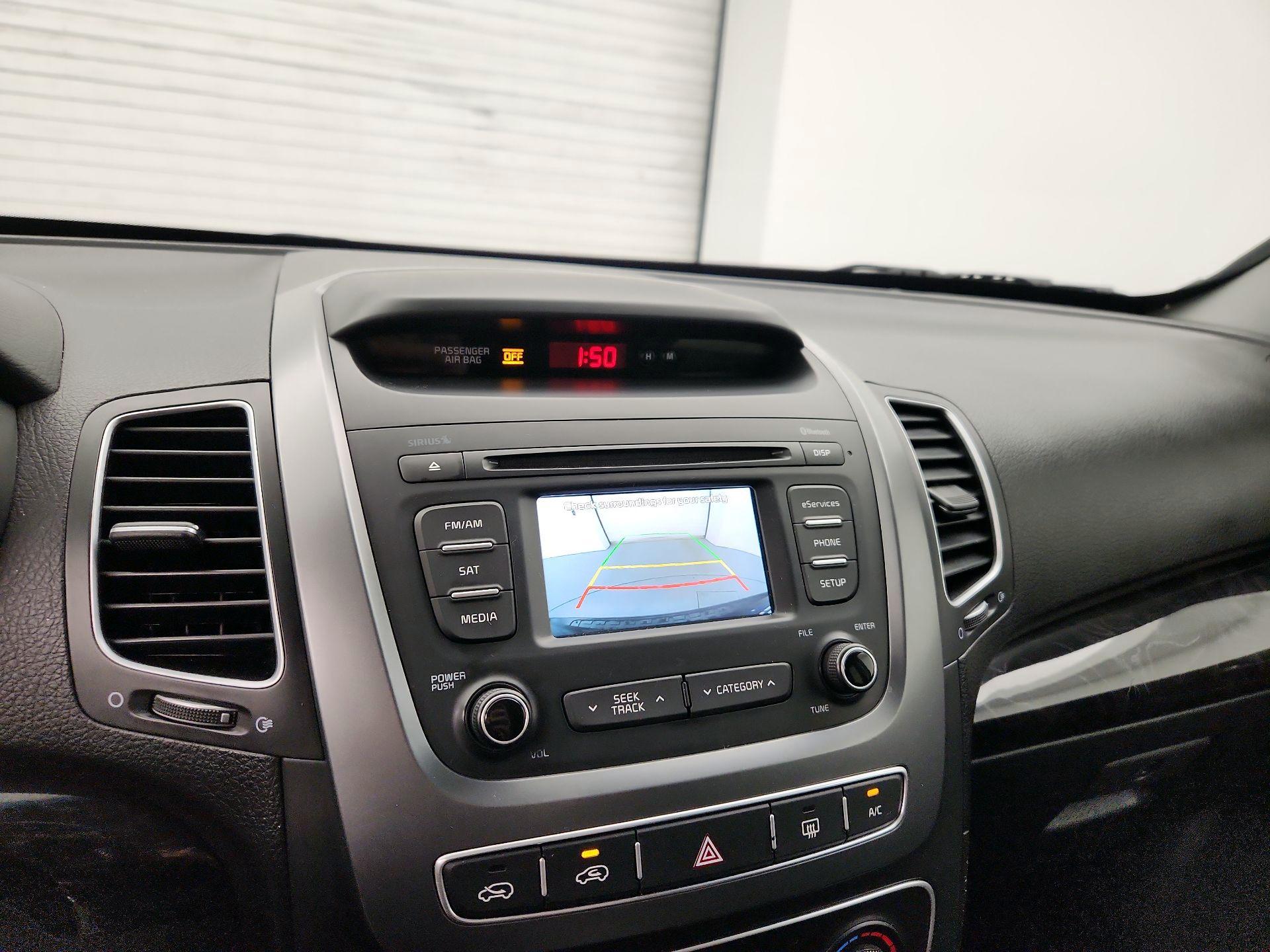 Thumbnail: 2015 Kia Sorento - 14
