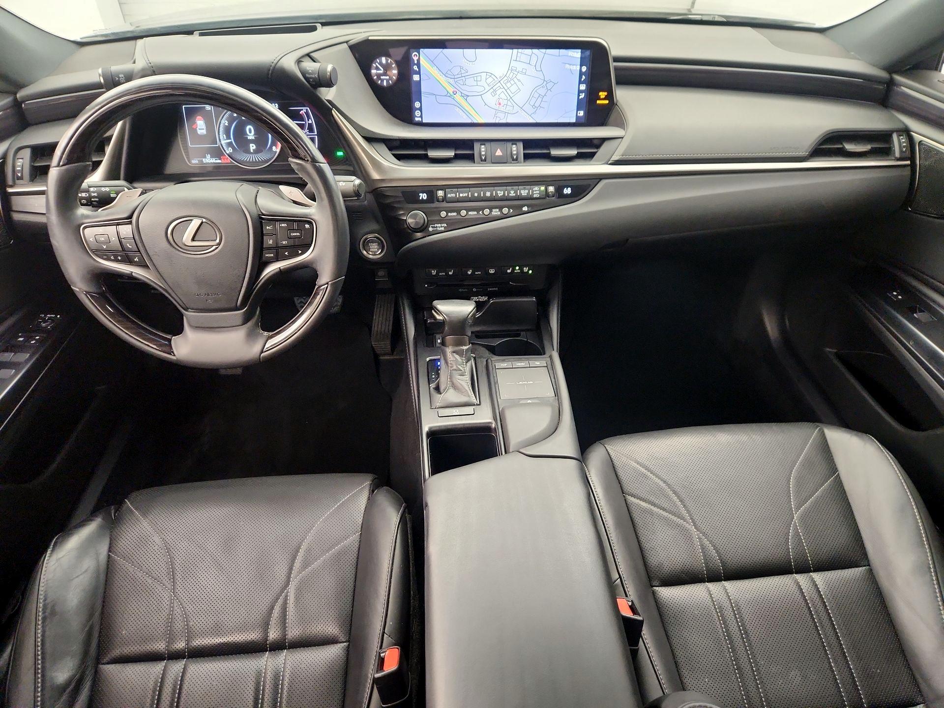 Thumbnail: 2020 Lexus ES - 9