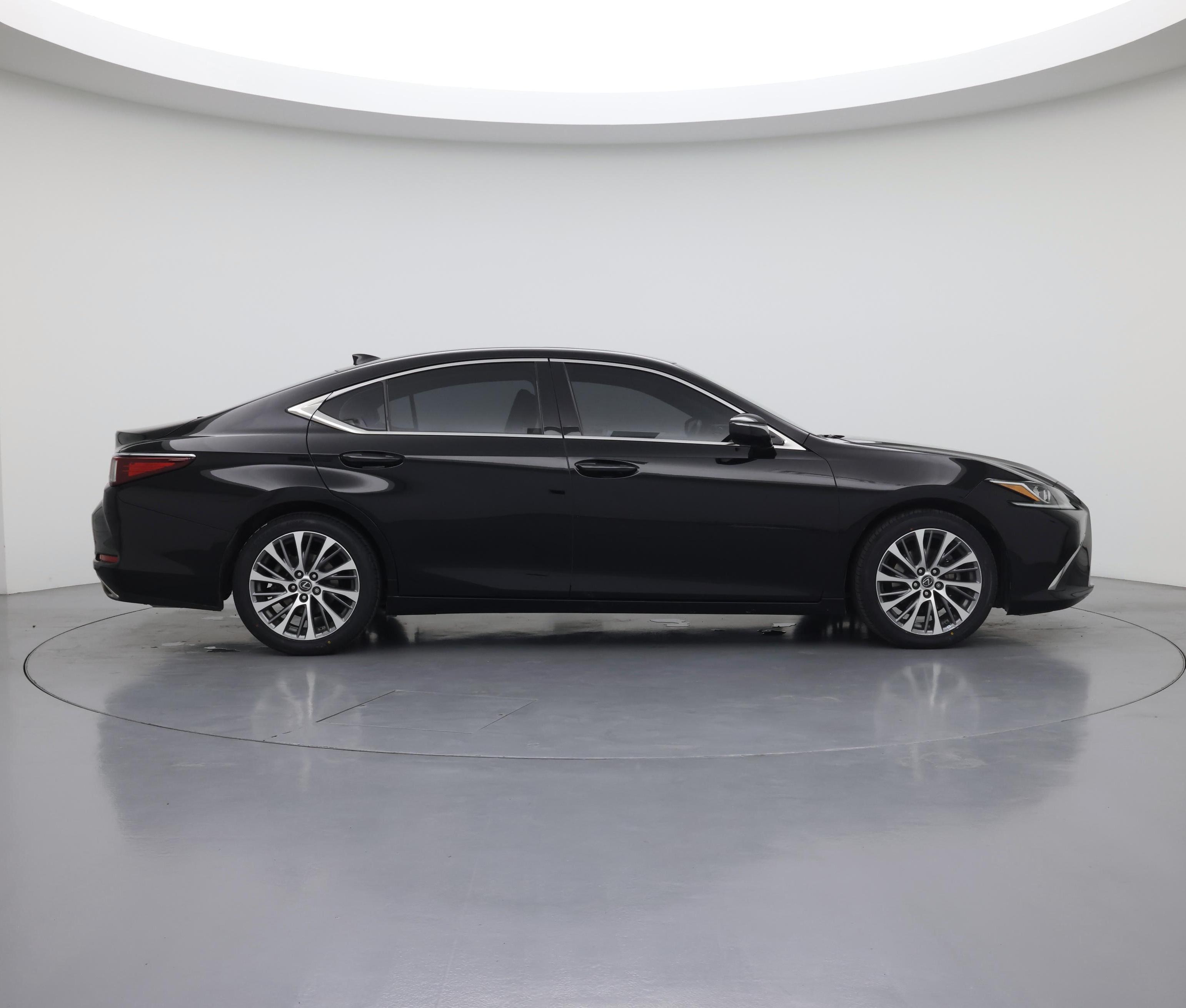 Thumbnail: 2020 Lexus ES - 7
