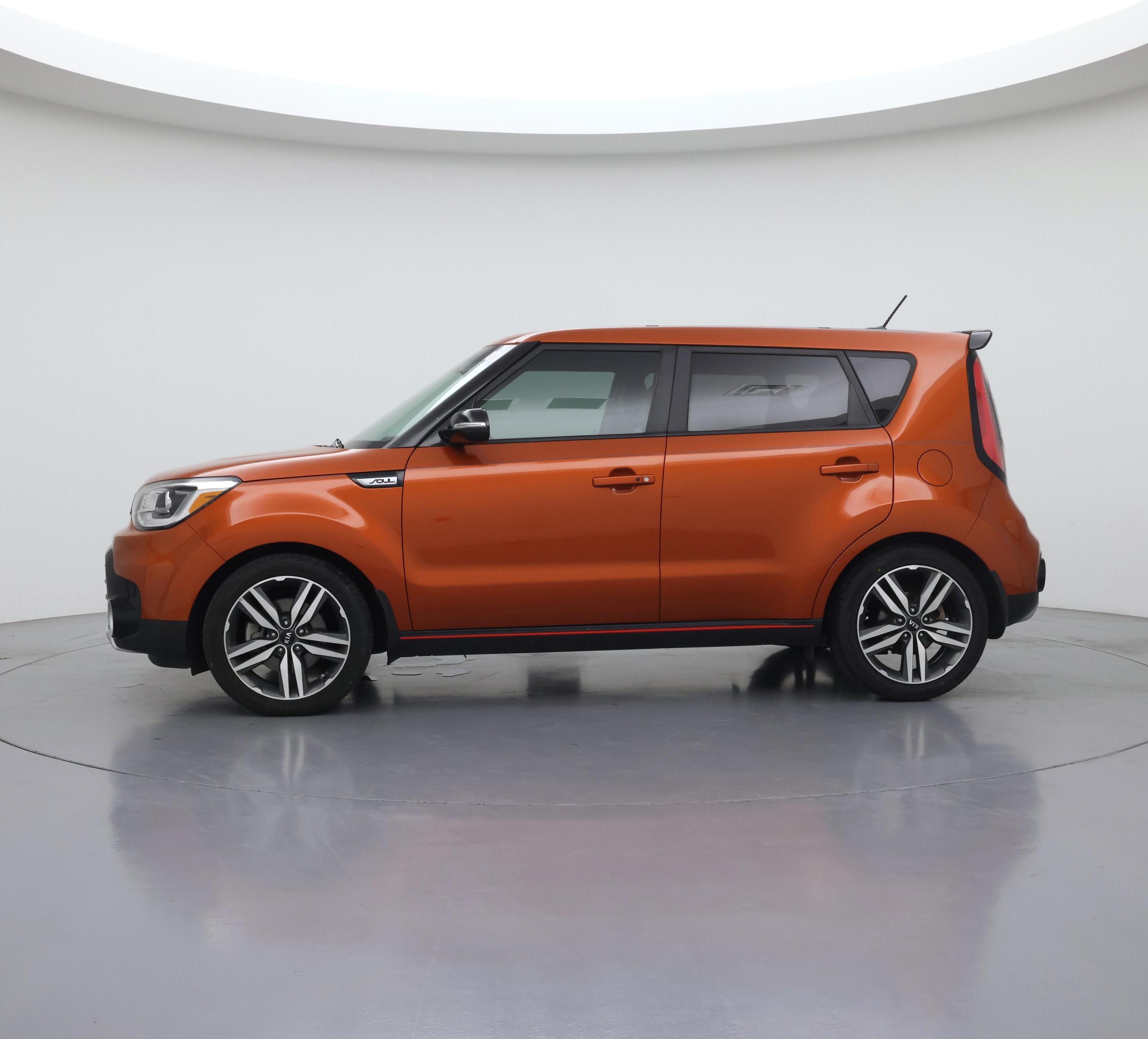 Thumbnail: 2018 Kia Soul - 3