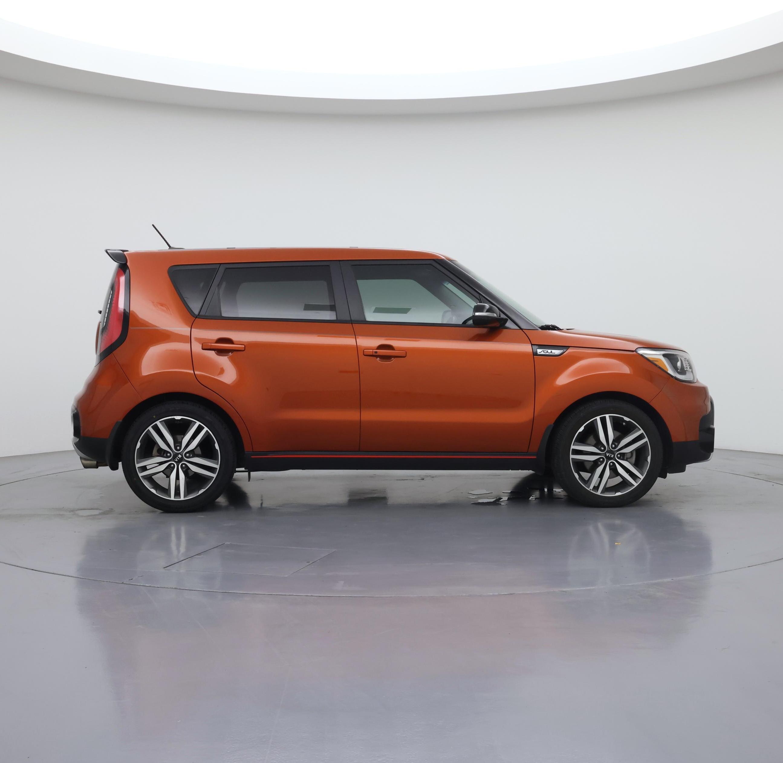 Thumbnail: 2018 Kia Soul - 7