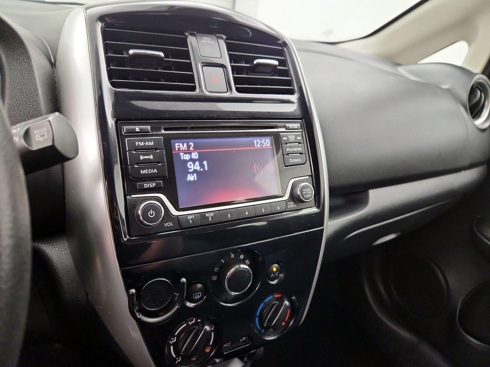 Thumbnail: 2017 Nissan Versa Note - 15