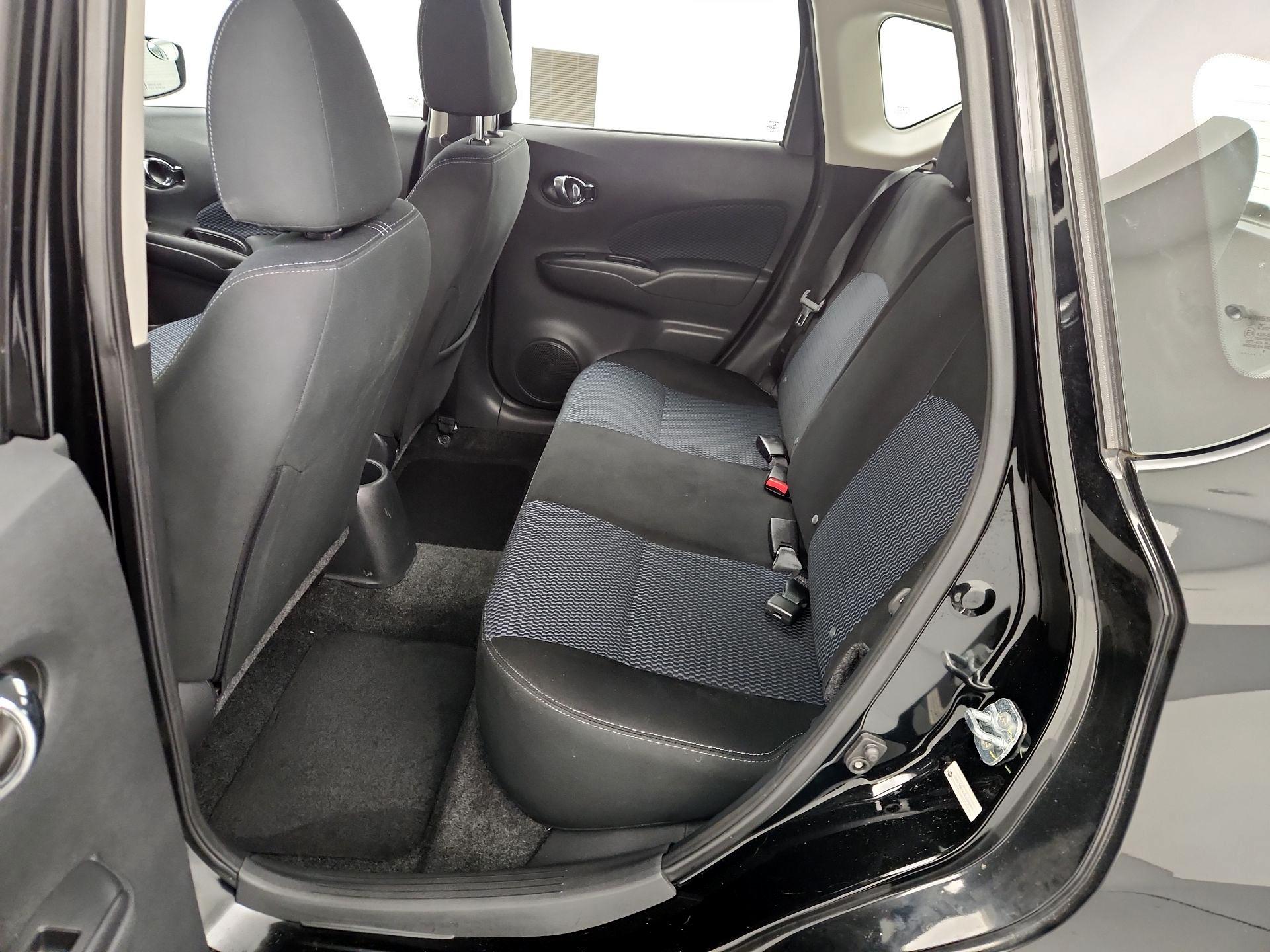 Thumbnail: 2017 Nissan Versa Note - 18