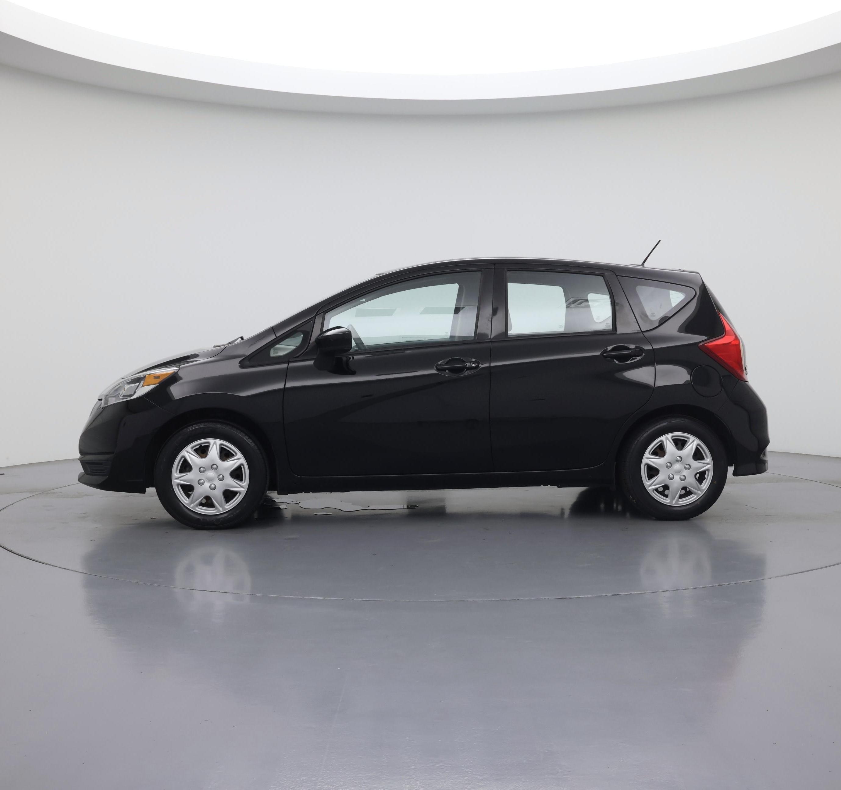 Thumbnail: 2017 Nissan Versa Note - 3