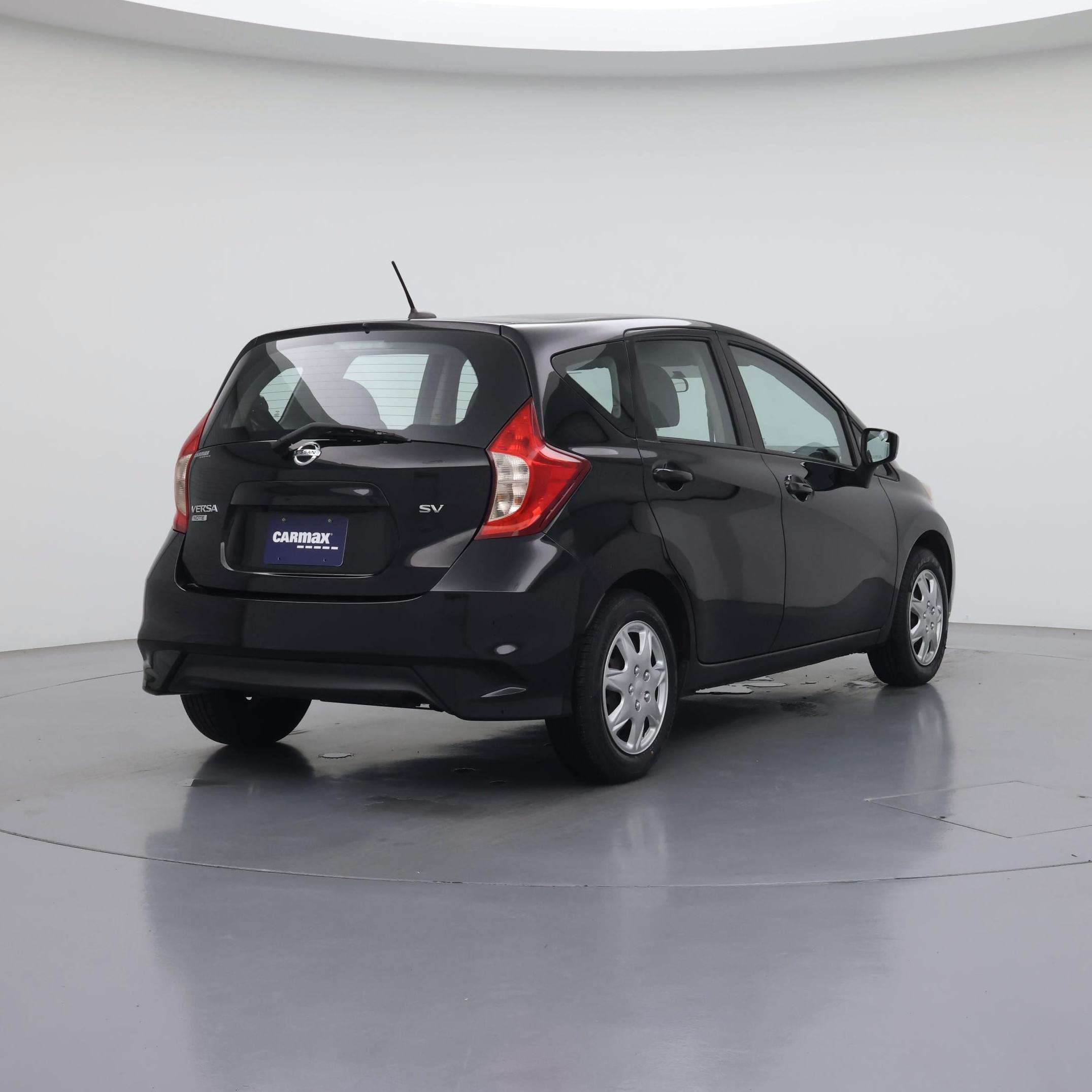 Thumbnail: 2017 Nissan Versa Note - 8