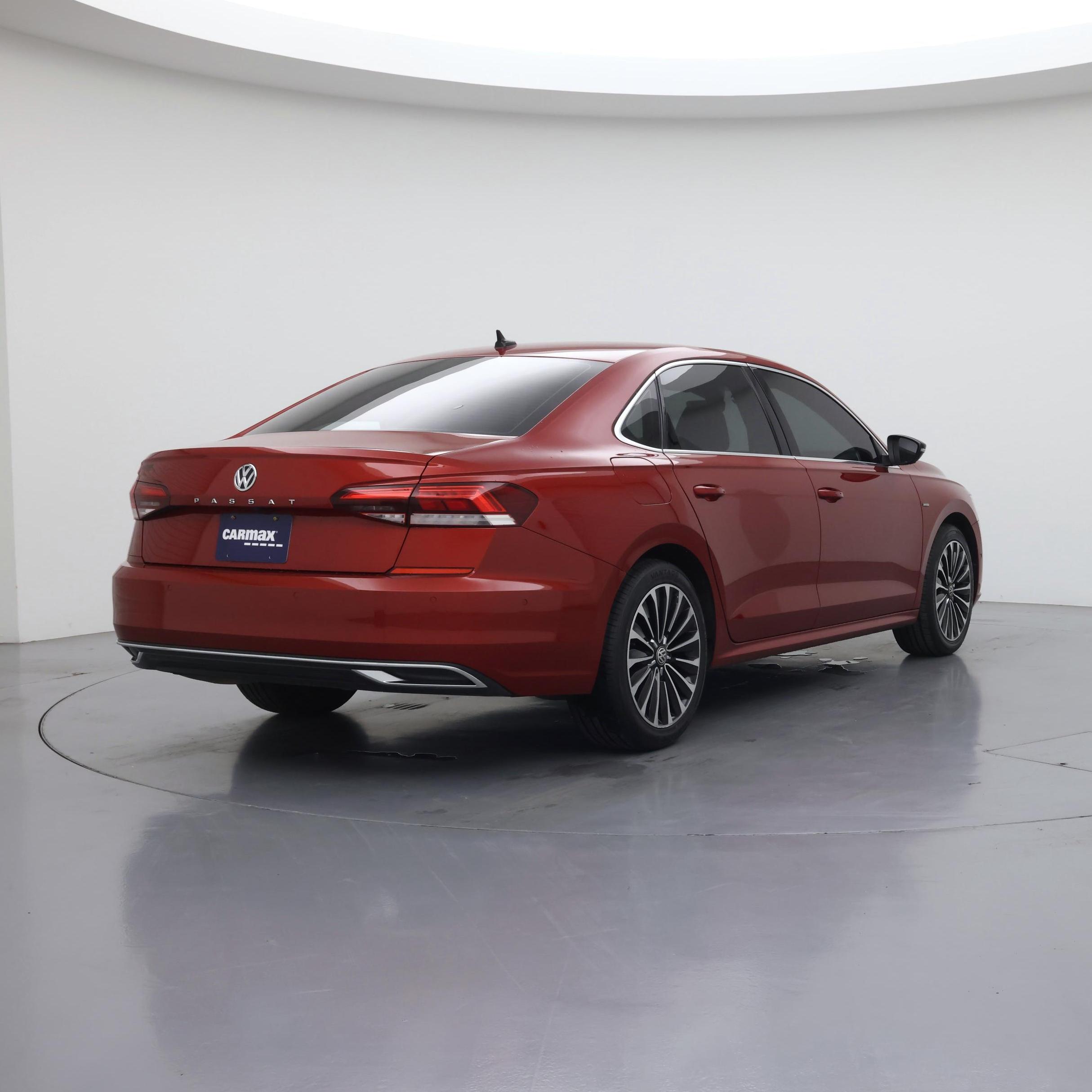 Thumbnail: 2022 Volkswagen Passat - 8