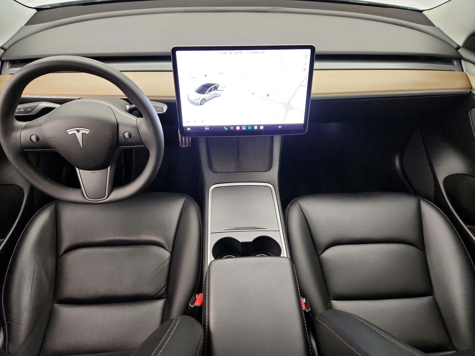 Thumbnail: 2021 Tesla Model 3 - 9