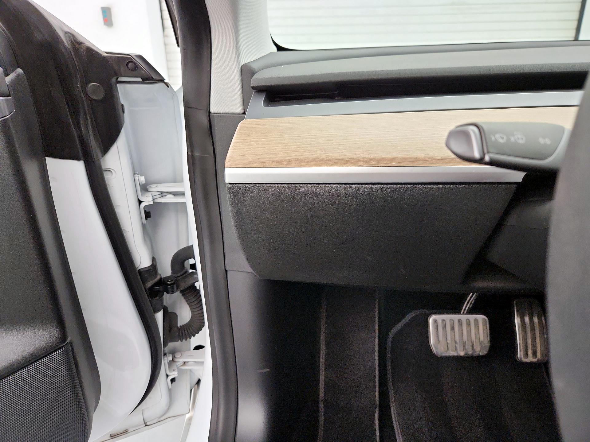 Thumbnail: 2021 Tesla Model 3 - 13
