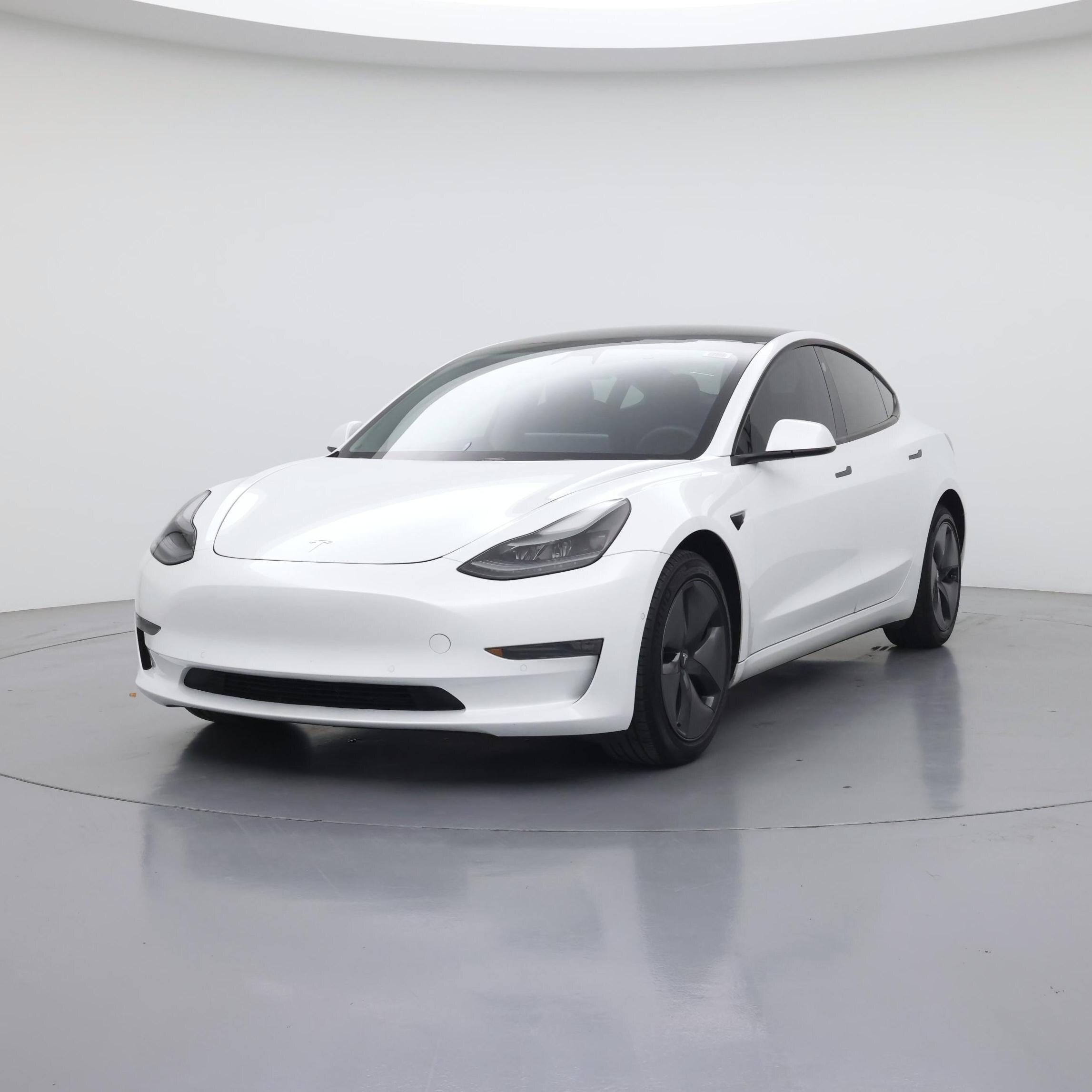 Thumbnail: 2021 Tesla Model 3 - 4