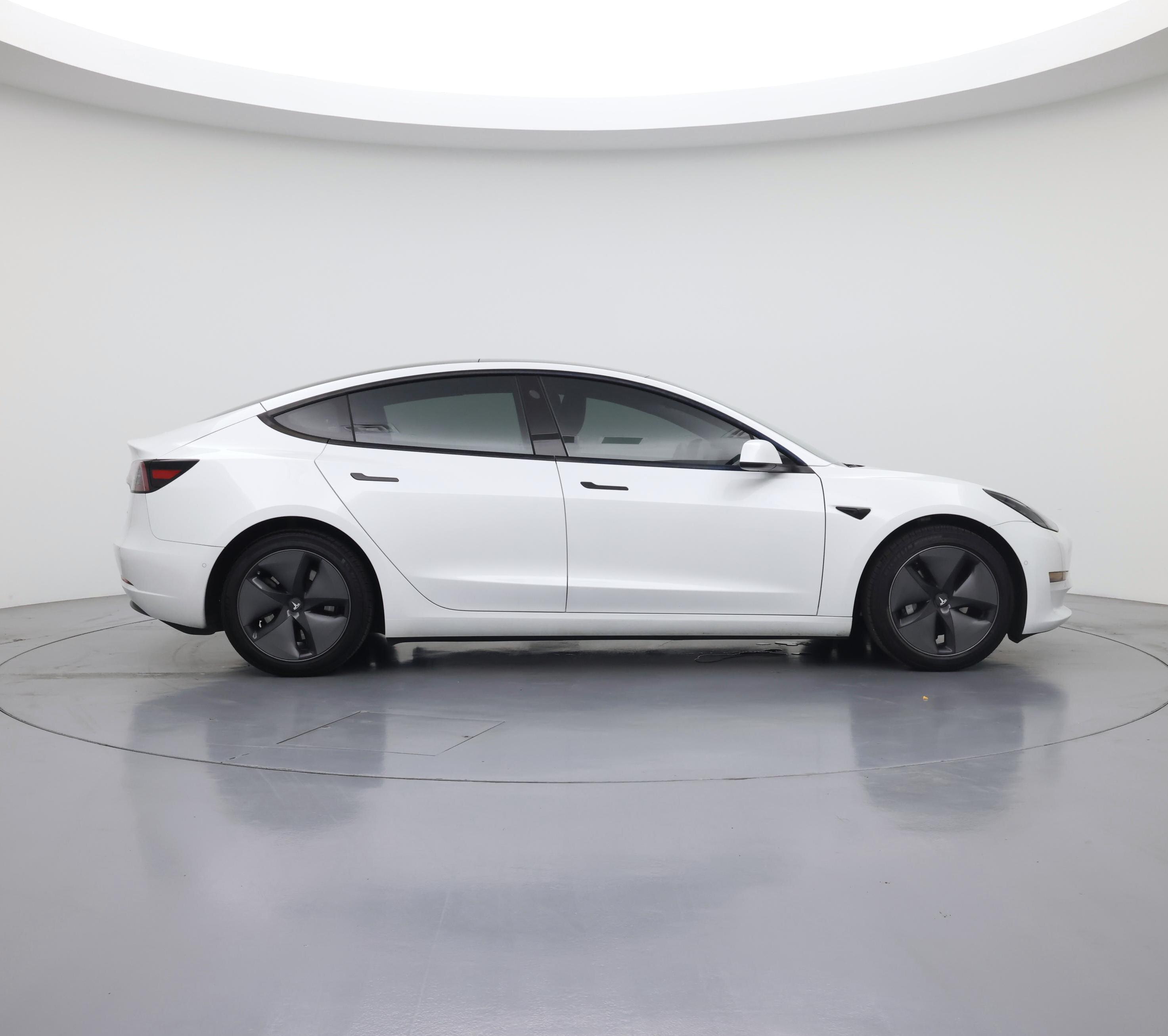 Thumbnail: 2021 Tesla Model 3 - 7
