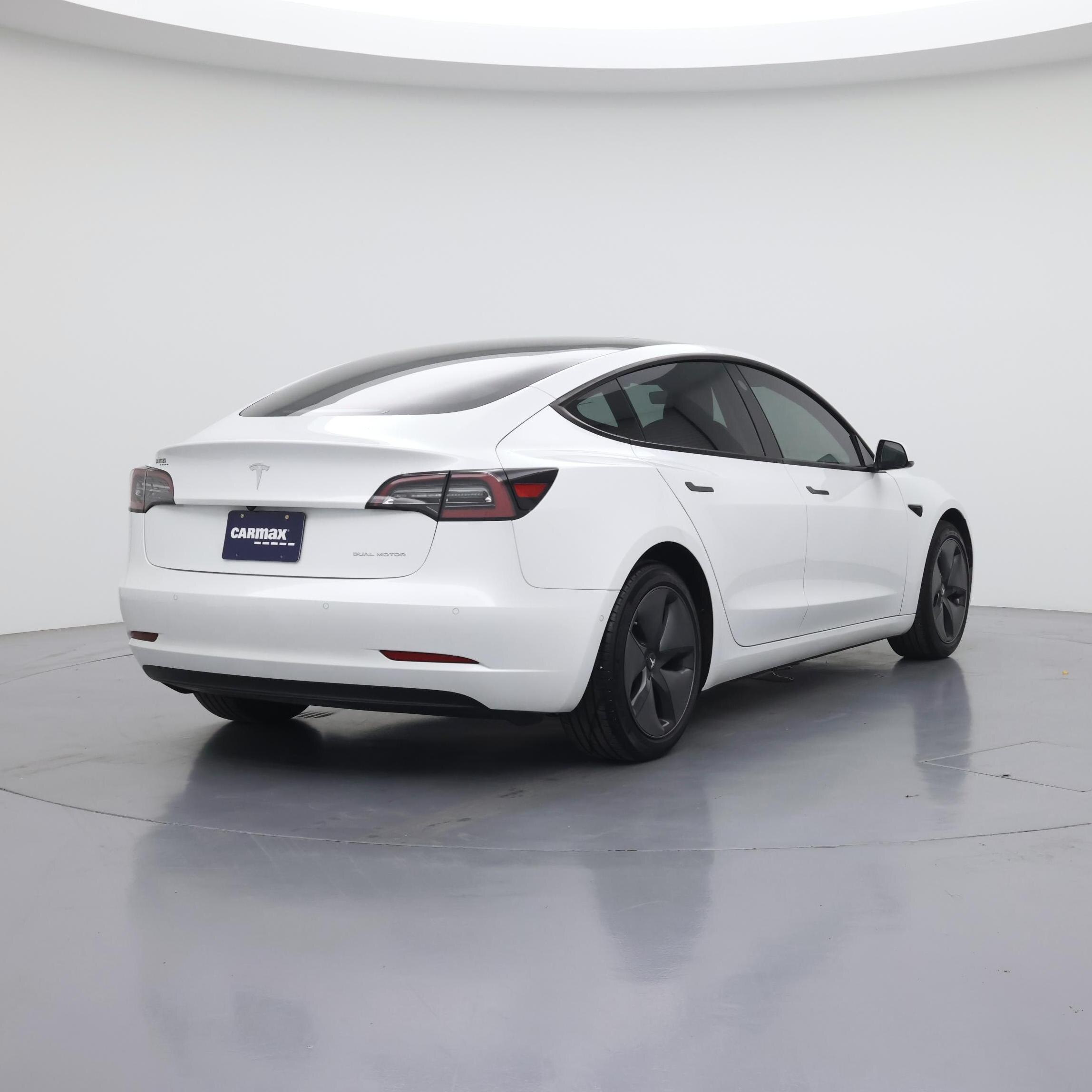 Thumbnail: 2021 Tesla Model 3 - 8