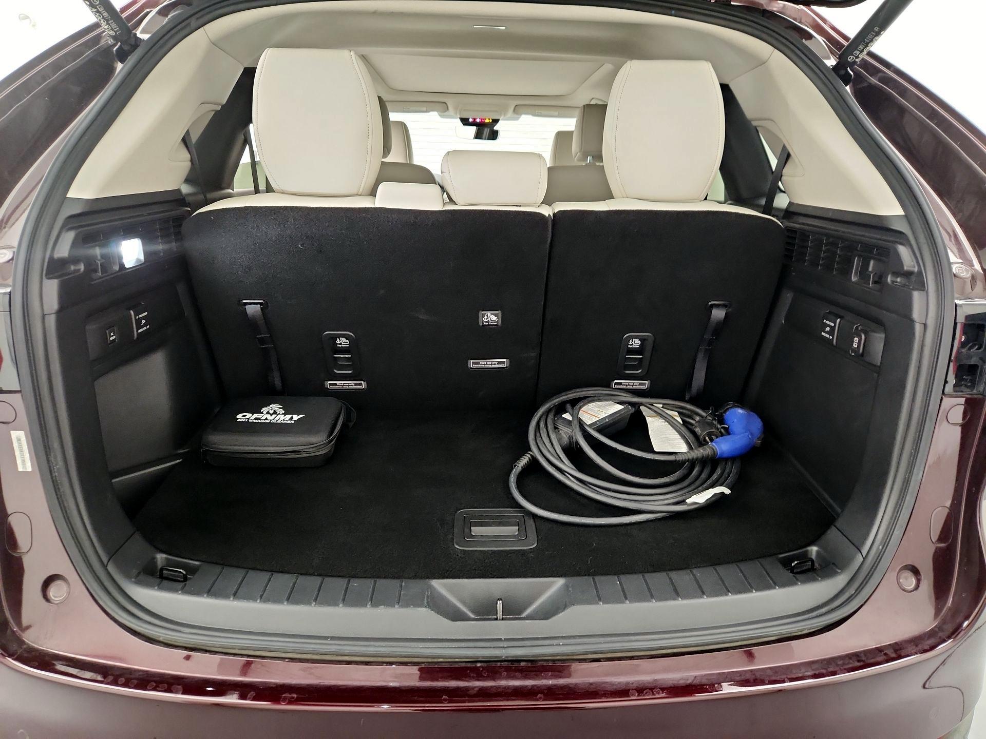 Thumbnail: 2024 Mazda CX-90 - 20