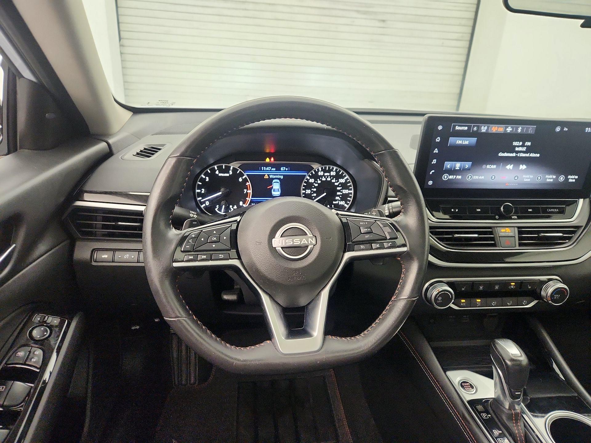 Thumbnail: 2024 Nissan Altima - 10