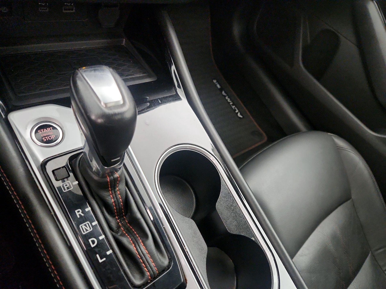 2024 Nissan Altima SR - Photo 18