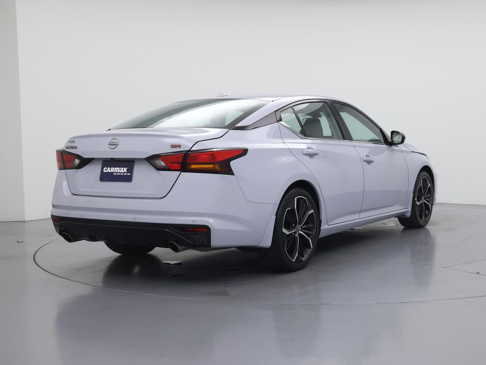 2024 Nissan Altima SR - Photo 9