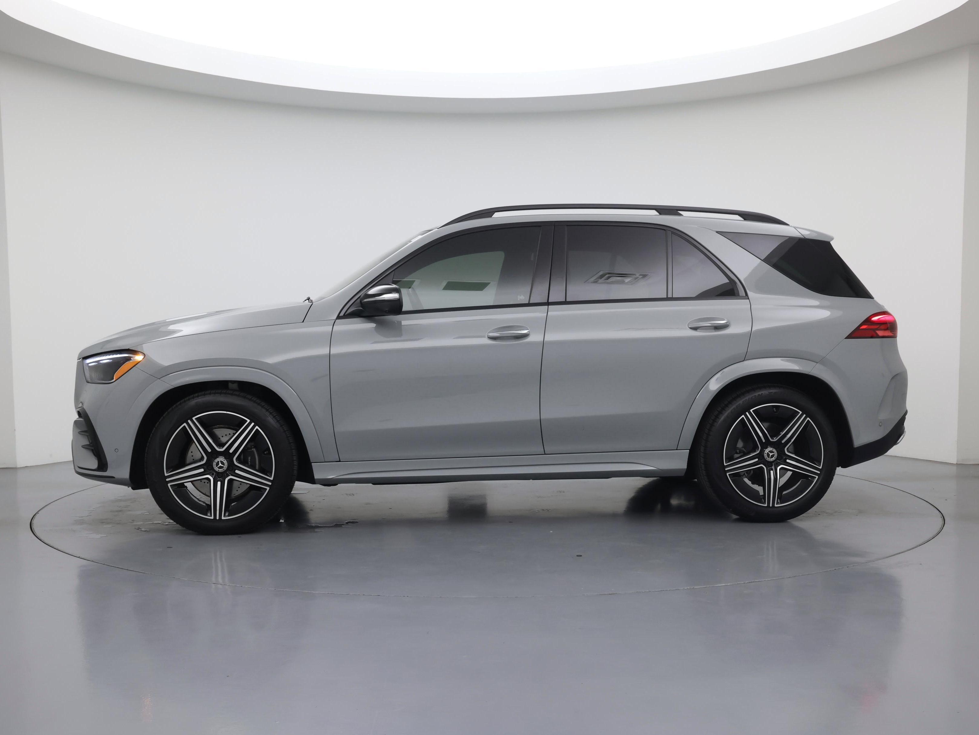 Thumbnail: 2024 Mercedes-Benz GLE - 3