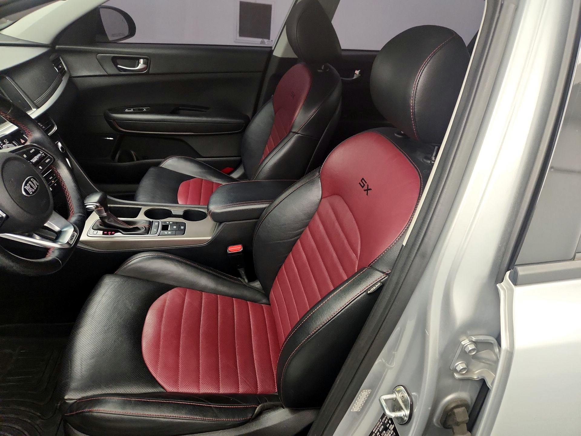Thumbnail: 2020 Kia Optima - 11