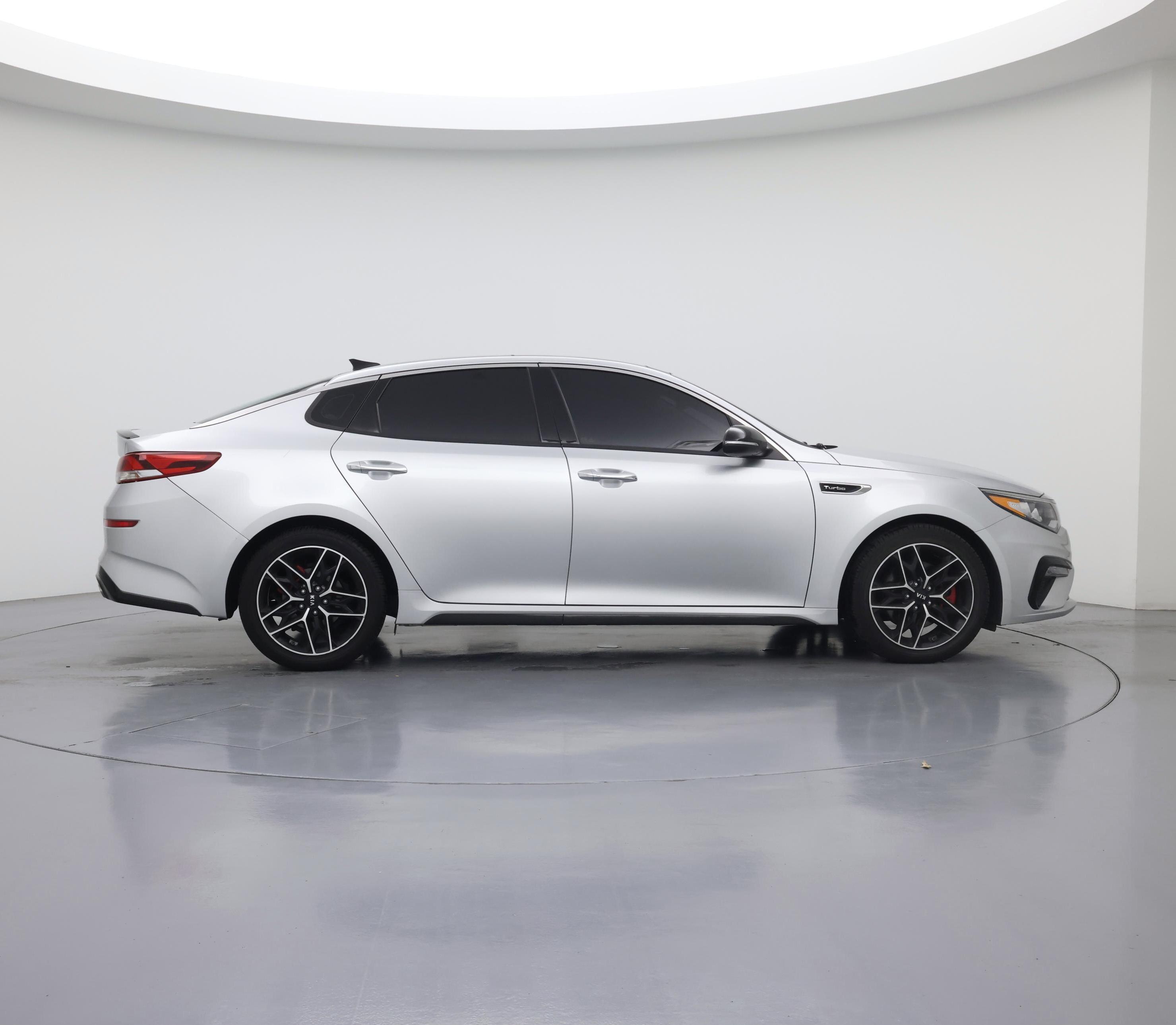 Thumbnail: 2020 Kia Optima - 7