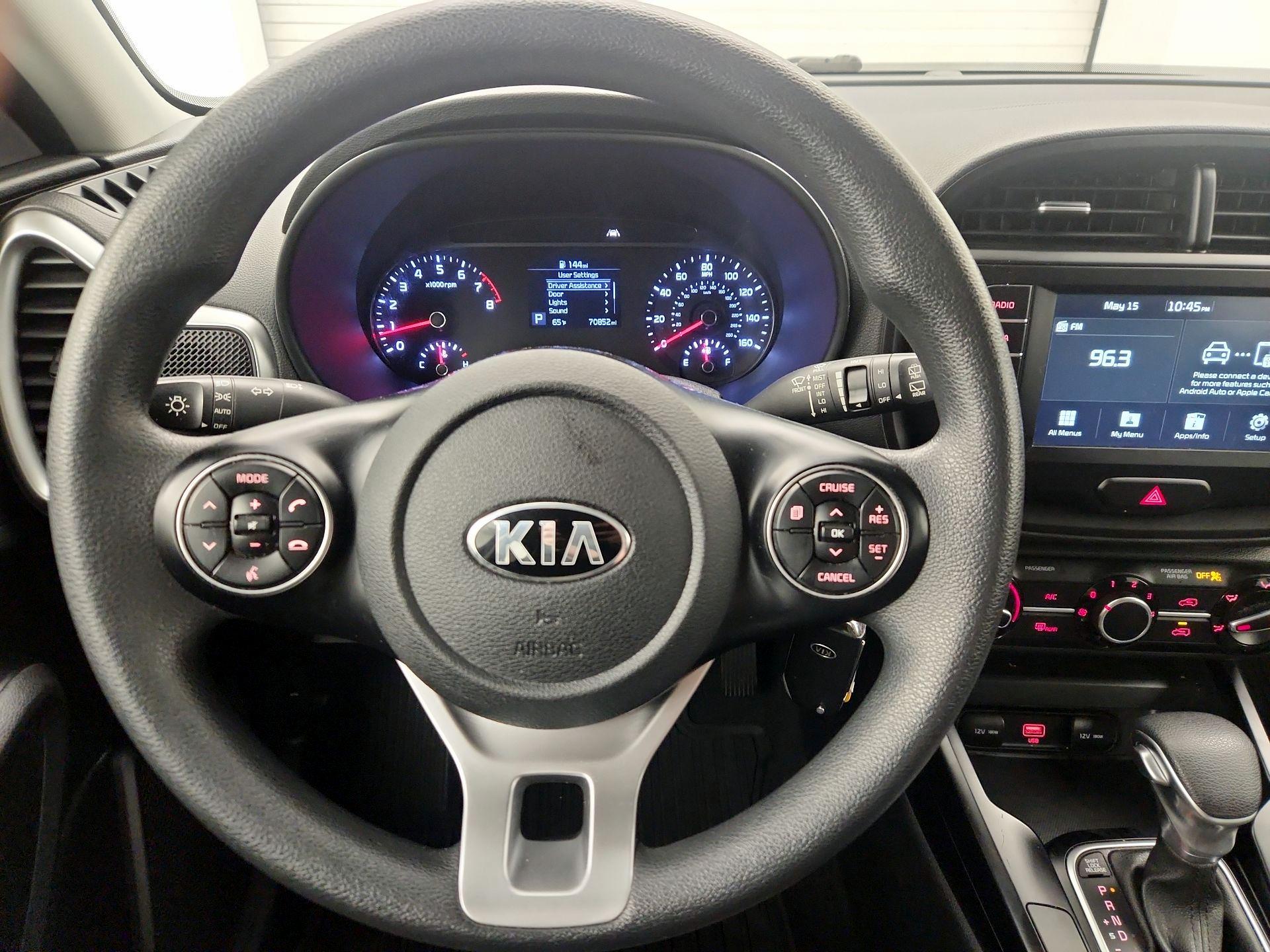 Thumbnail: 2020 Kia Soul - 10