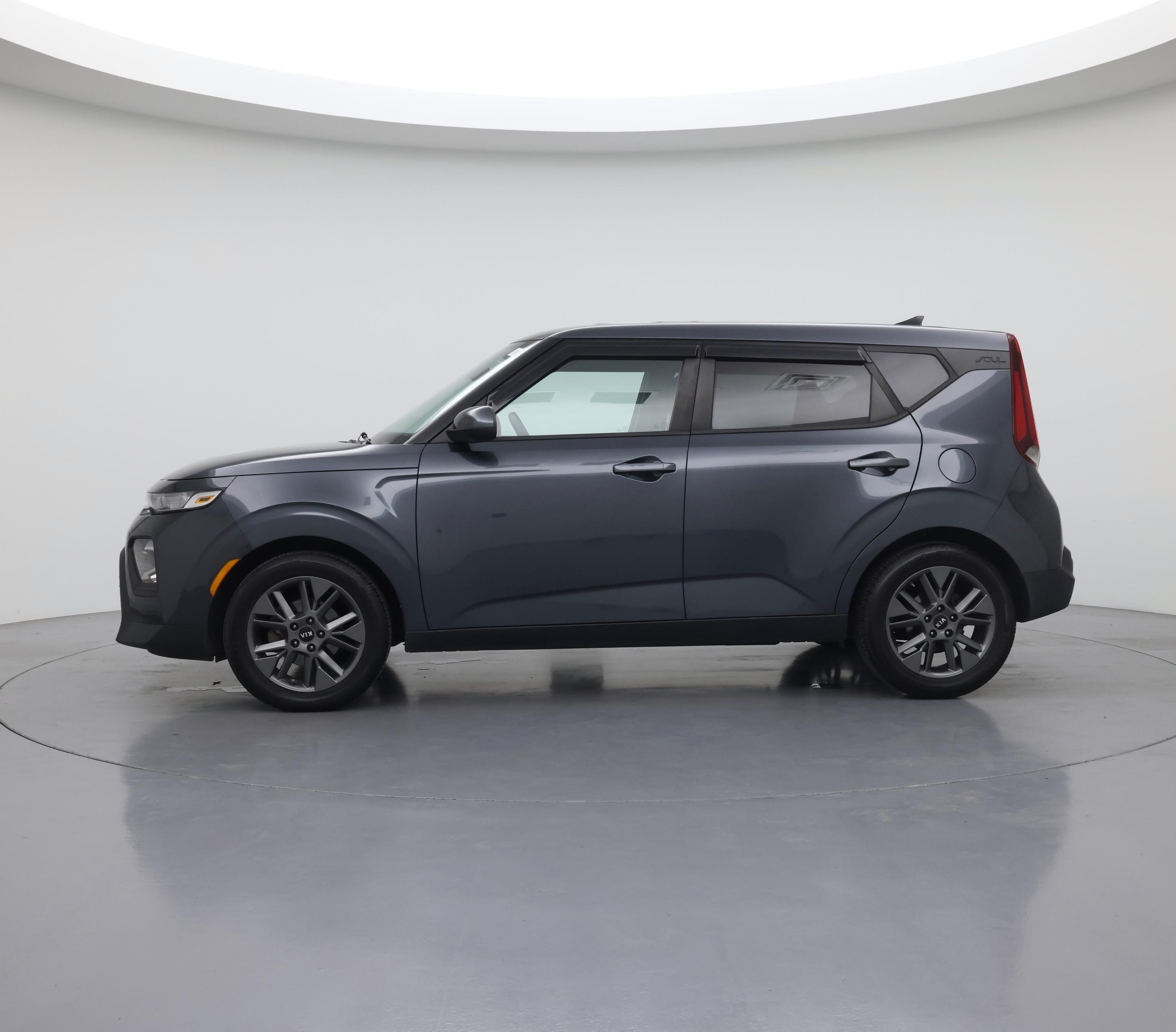 Thumbnail: 2020 Kia Soul - 3