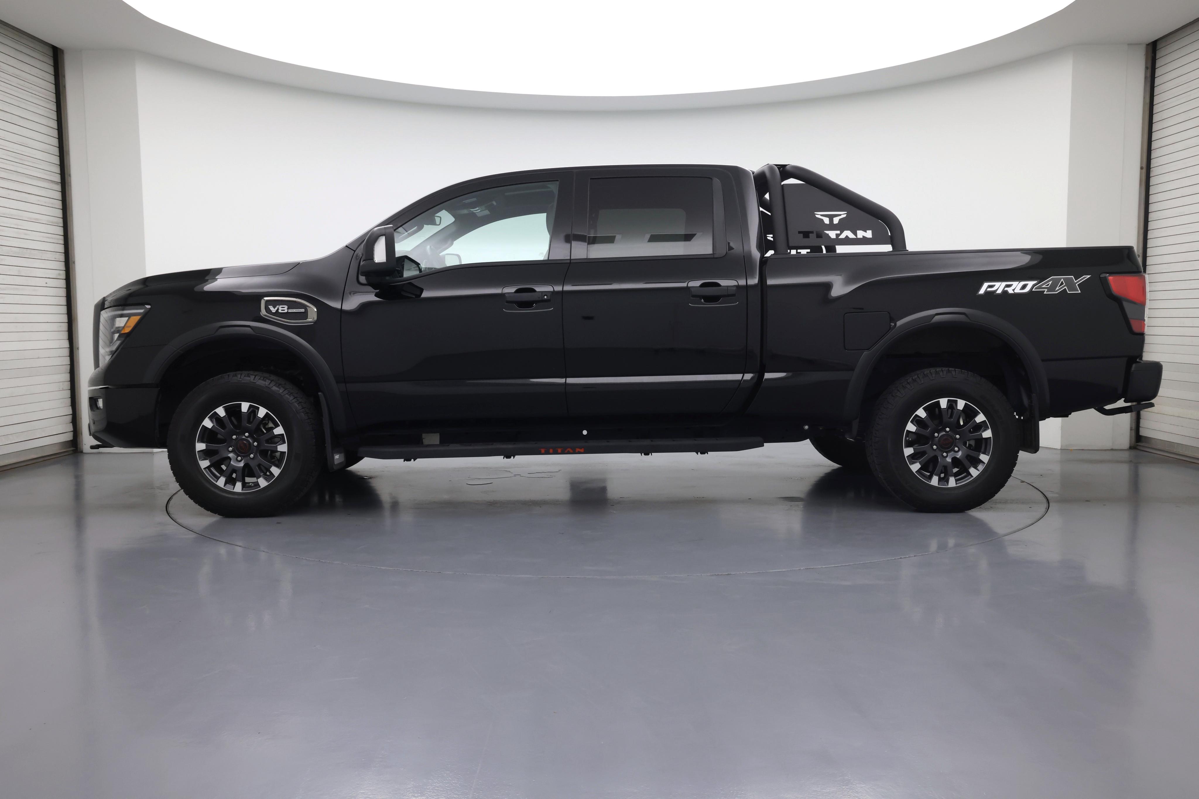 Thumbnail: 2024 Nissan Titan - 3