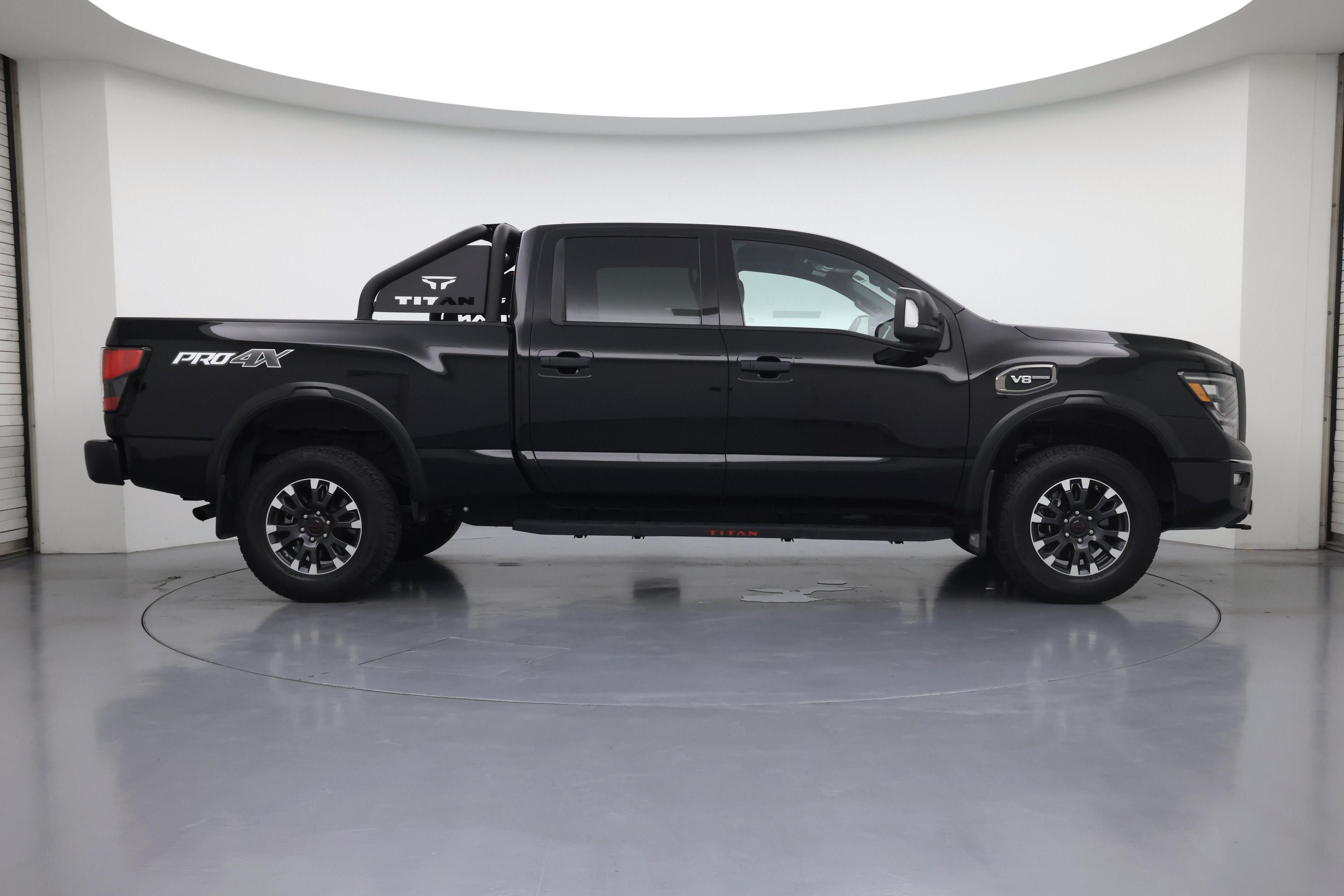 Thumbnail: 2024 Nissan Titan - 7
