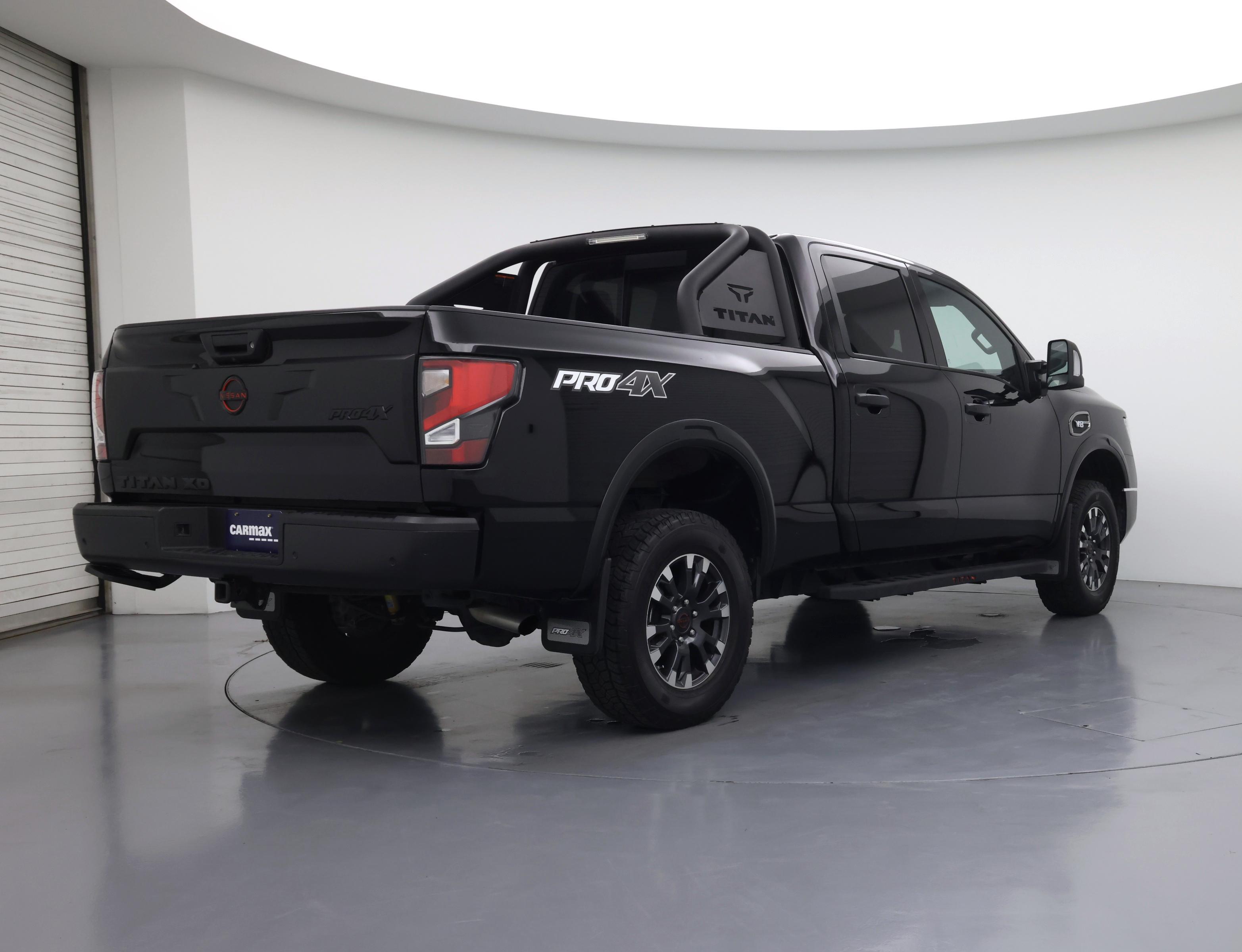 Thumbnail: 2024 Nissan Titan - 8