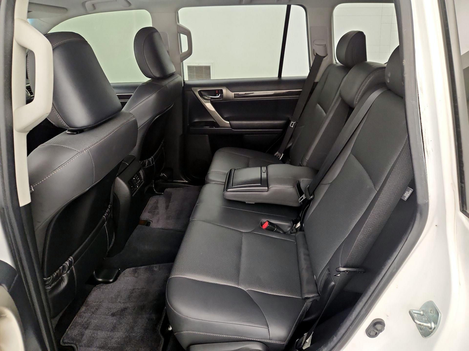 Thumbnail: 2017 Lexus GX - 20