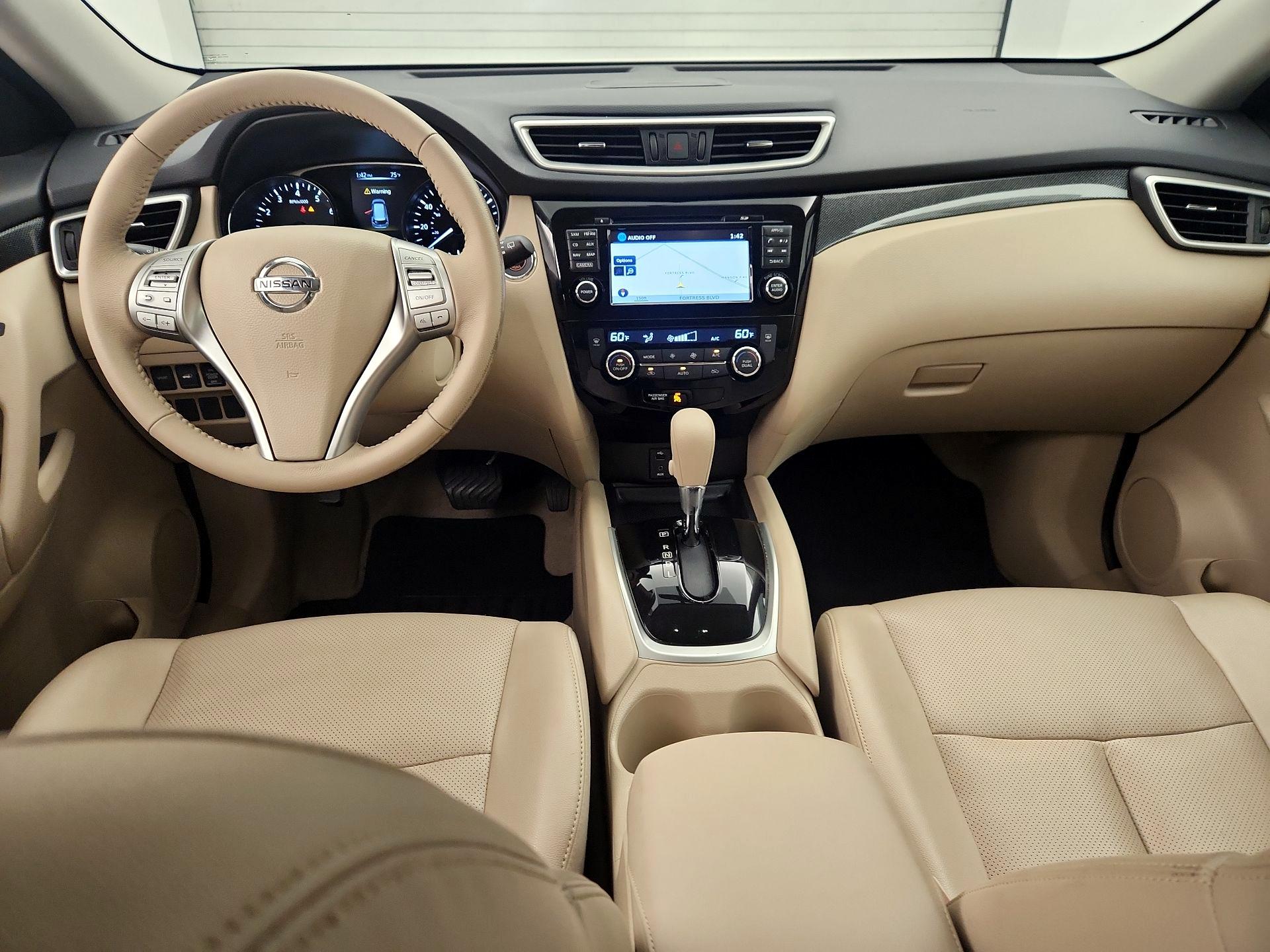 Thumbnail: 2015 Nissan Rogue - 9