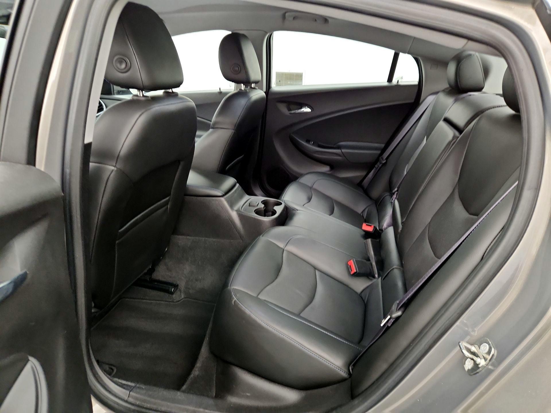 Thumbnail: 2017 Chevrolet Volt - 19