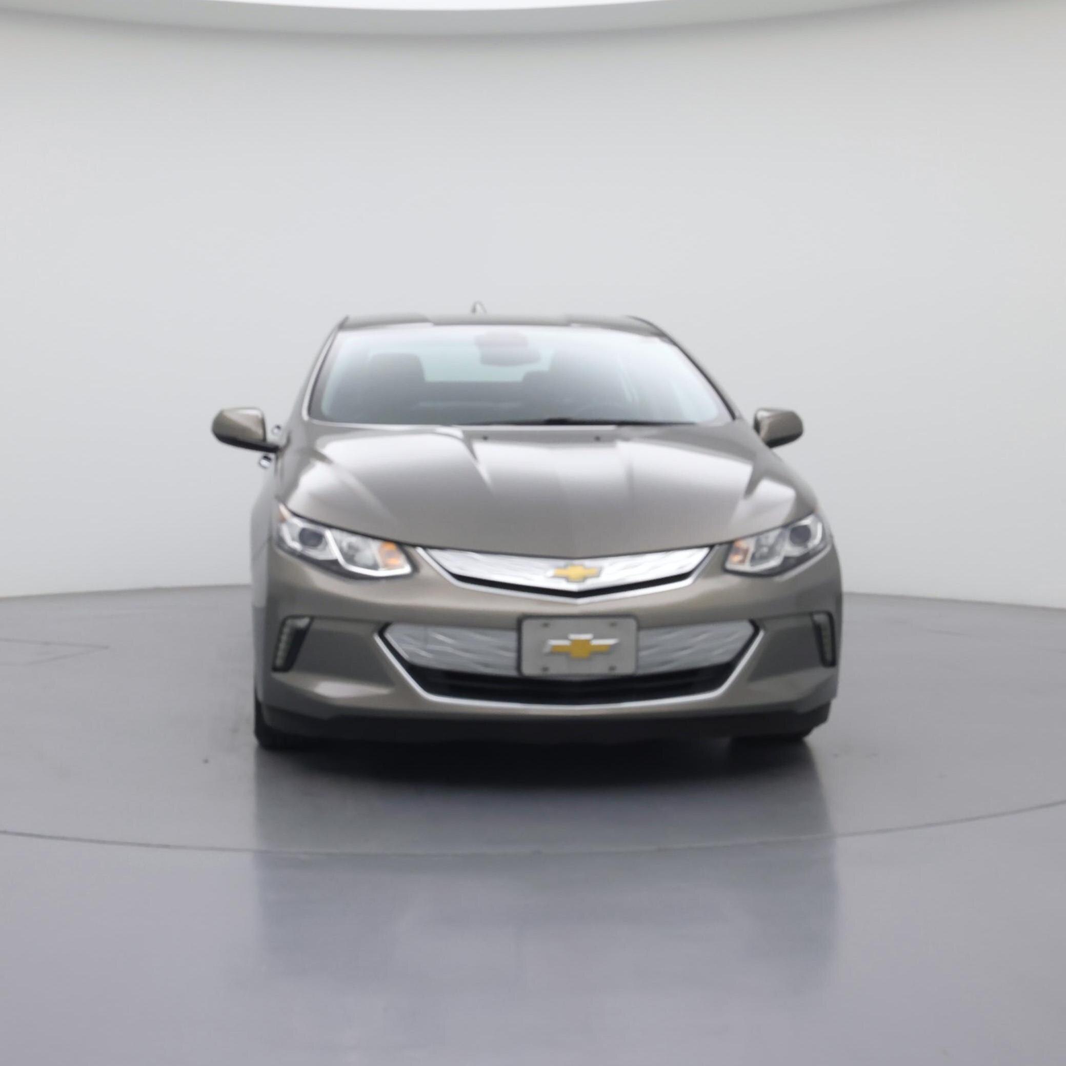 Thumbnail: 2017 Chevrolet Volt - 5