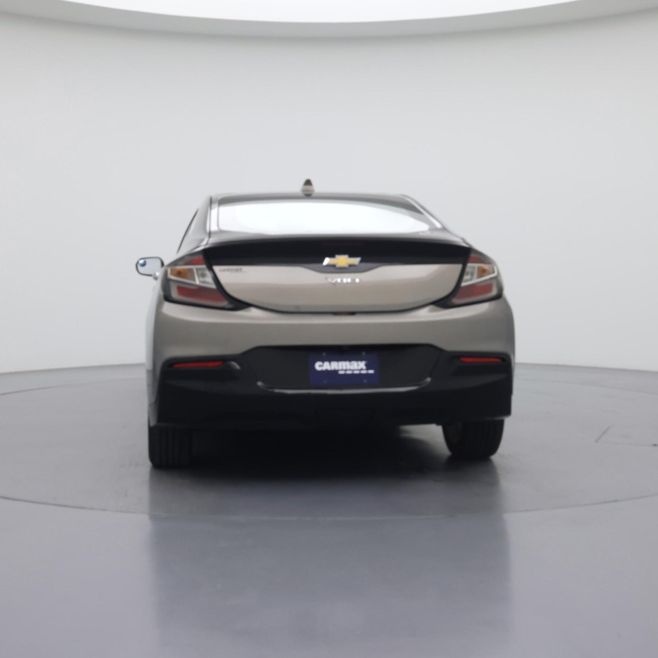 Thumbnail: 2017 Chevrolet Volt - 6