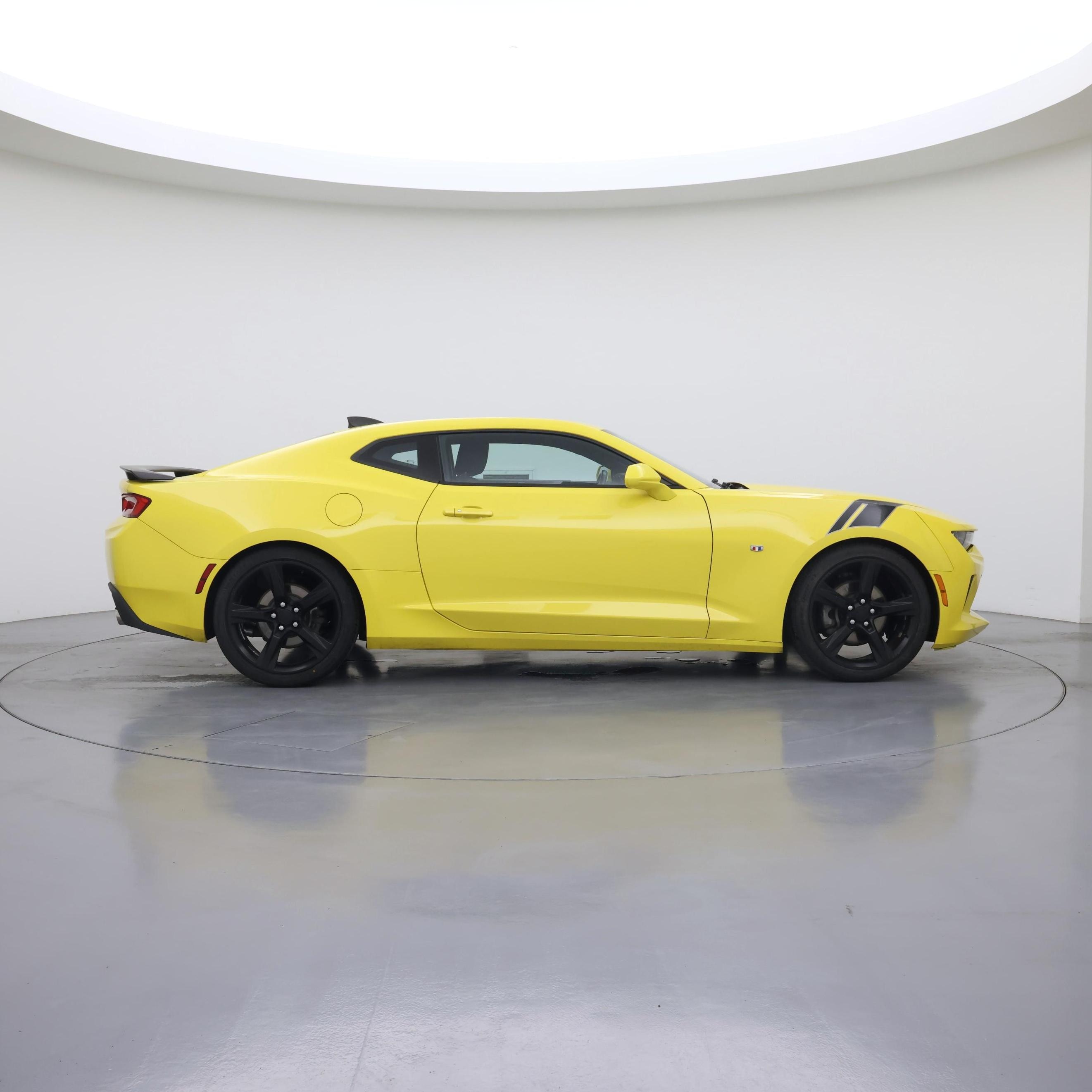 Thumbnail: 2018 Chevrolet Camaro - 7