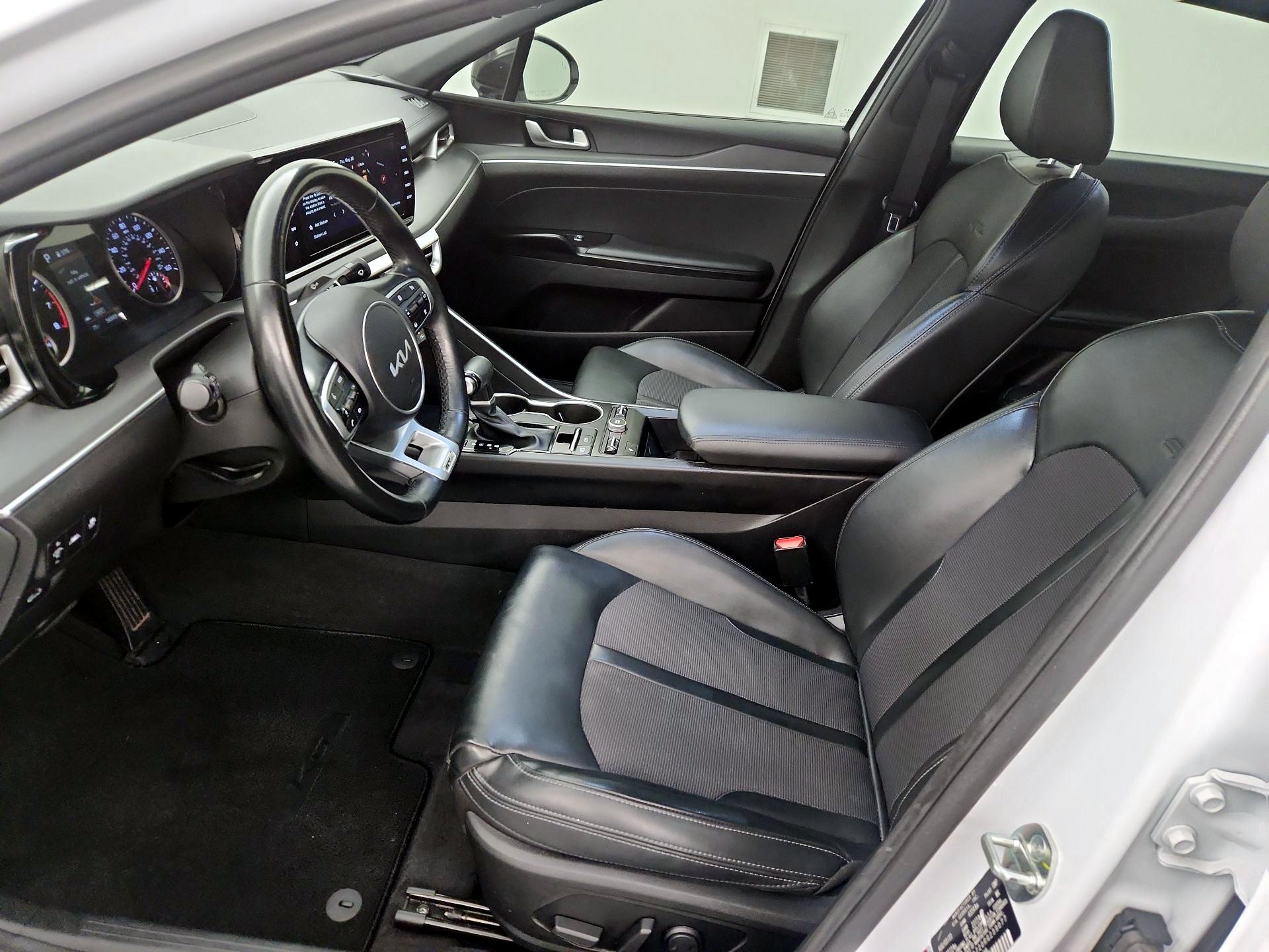 Thumbnail: 2024 Kia K5 - 11