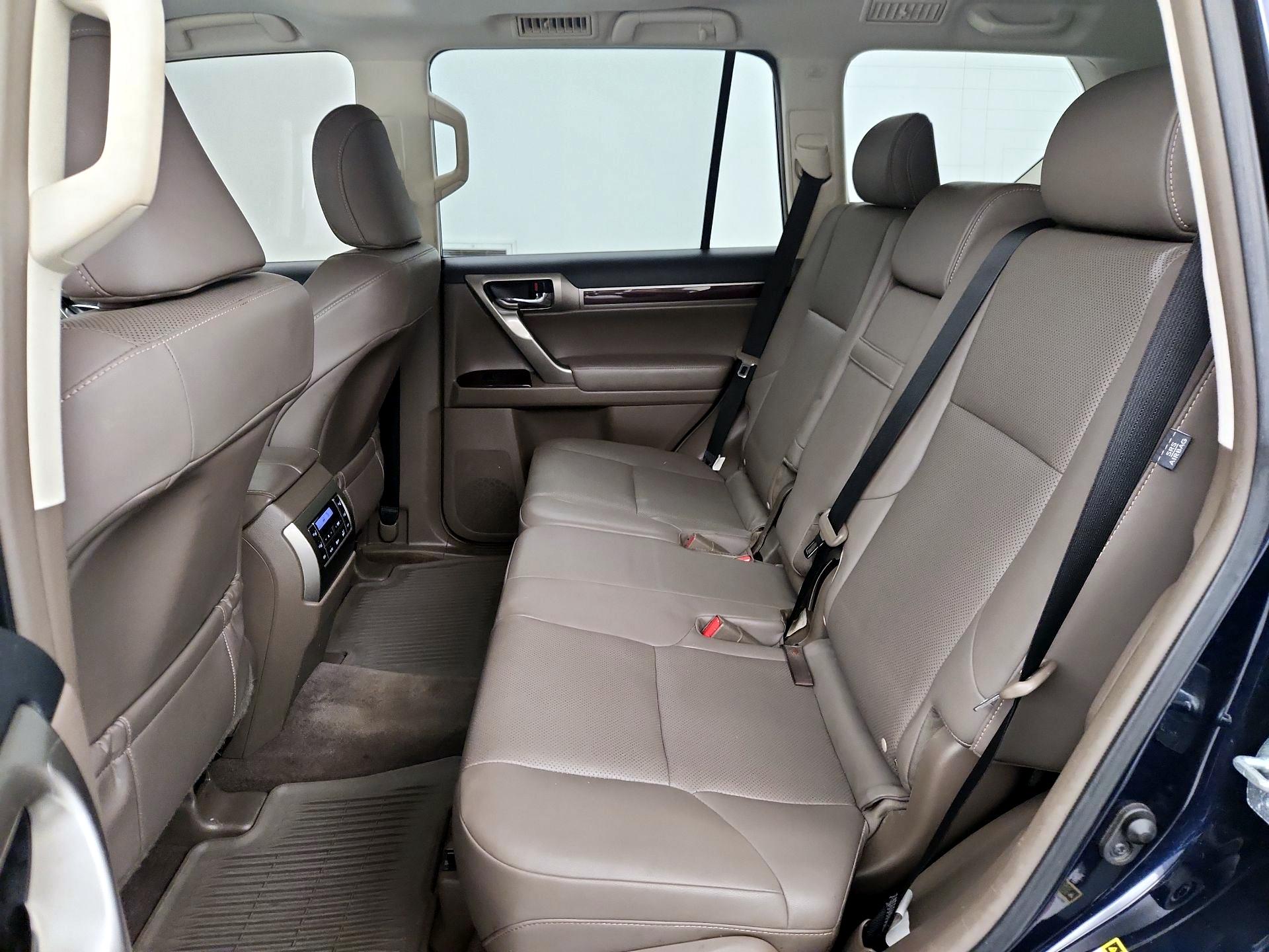 Thumbnail: 2019 Lexus GX - 20