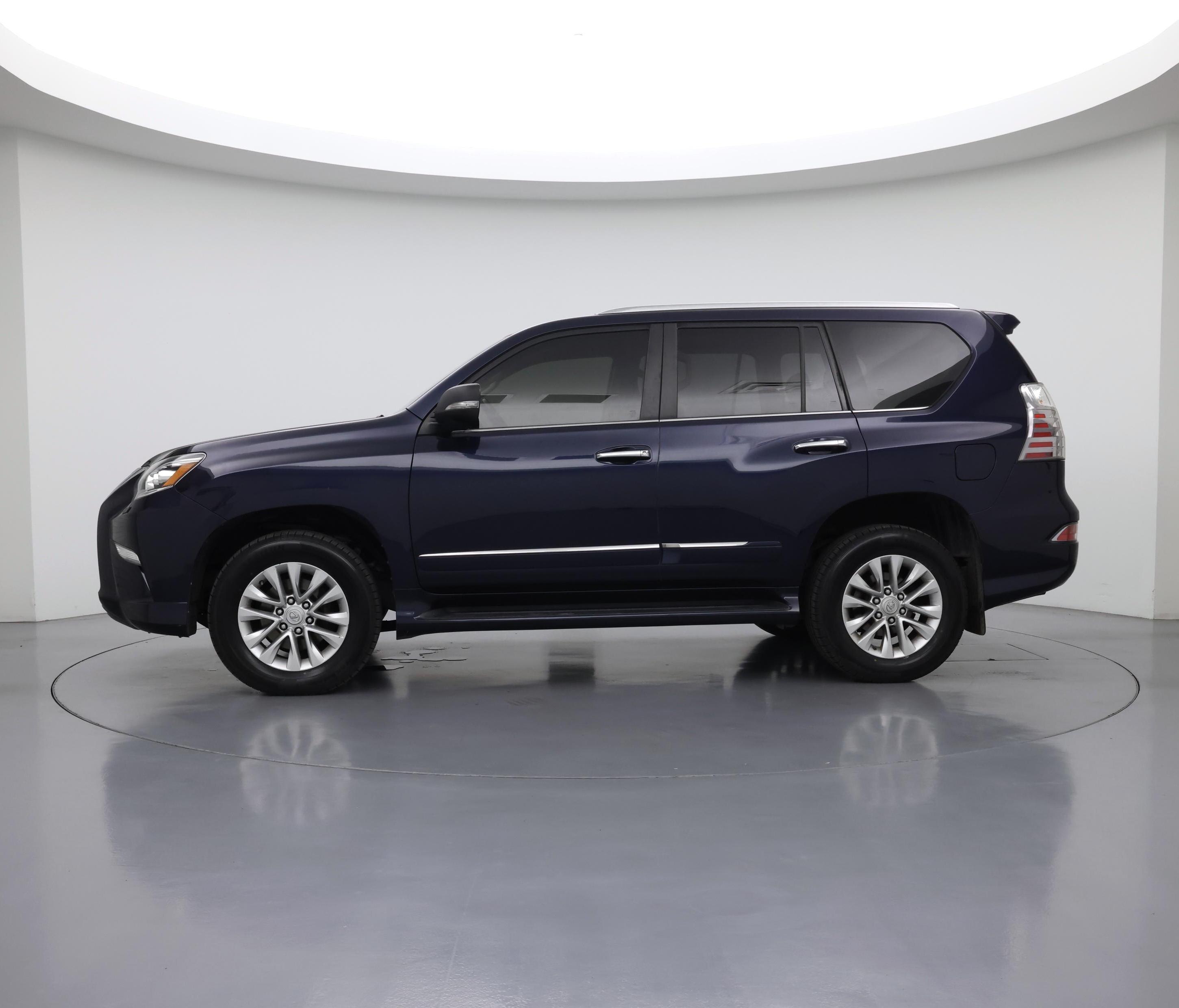 Thumbnail: 2019 Lexus GX - 3