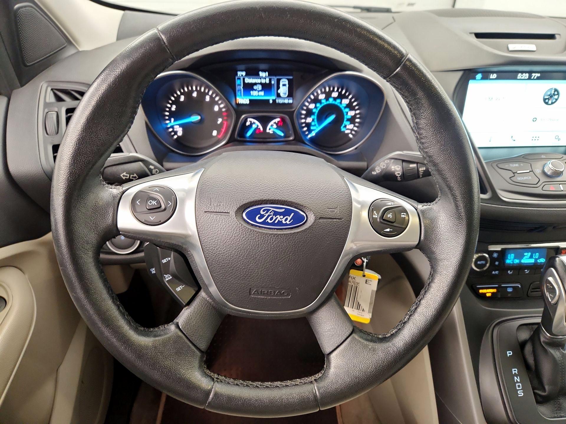 Thumbnail: 2016 Ford Escape - 10