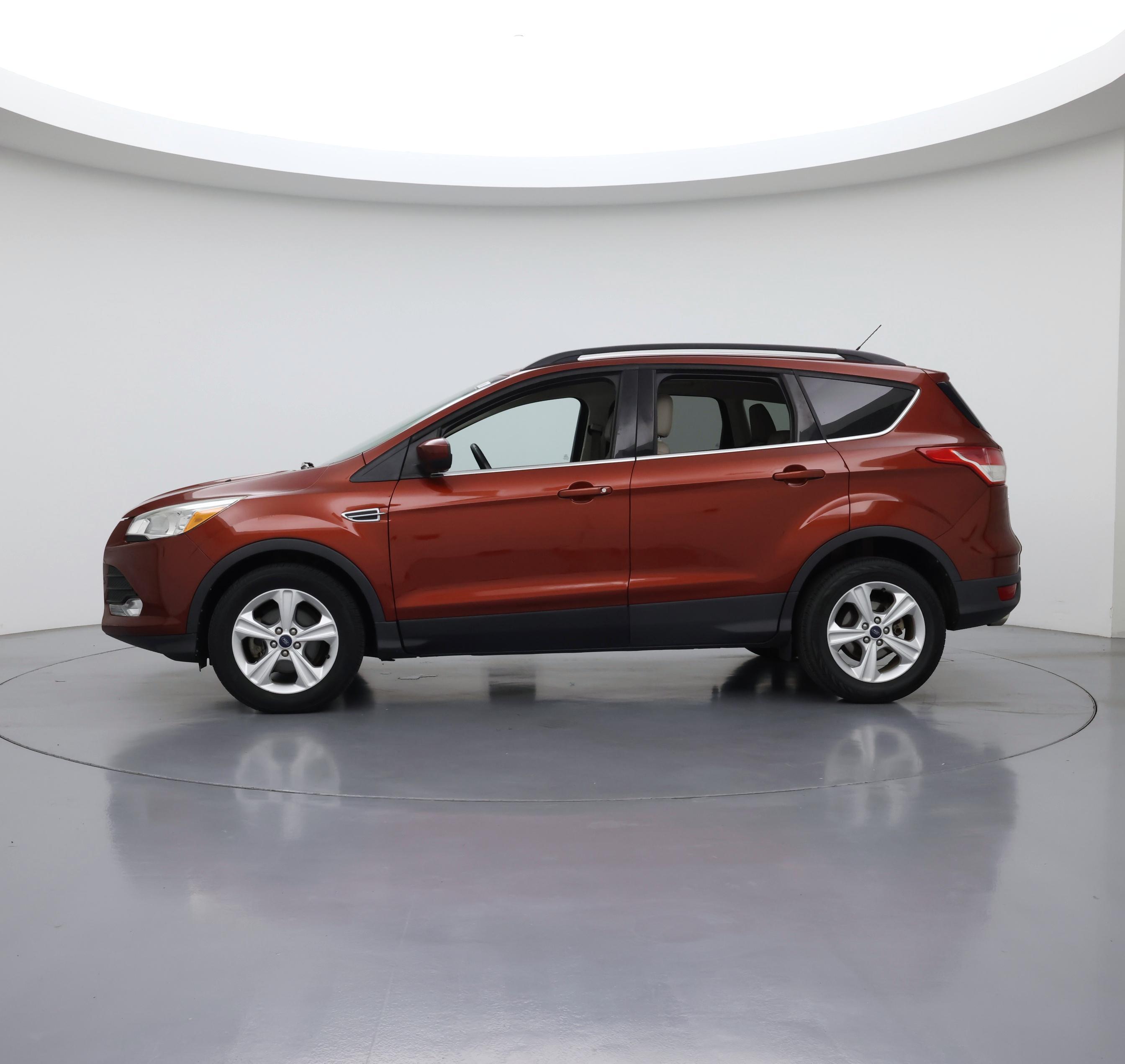 Thumbnail: 2016 Ford Escape - 3