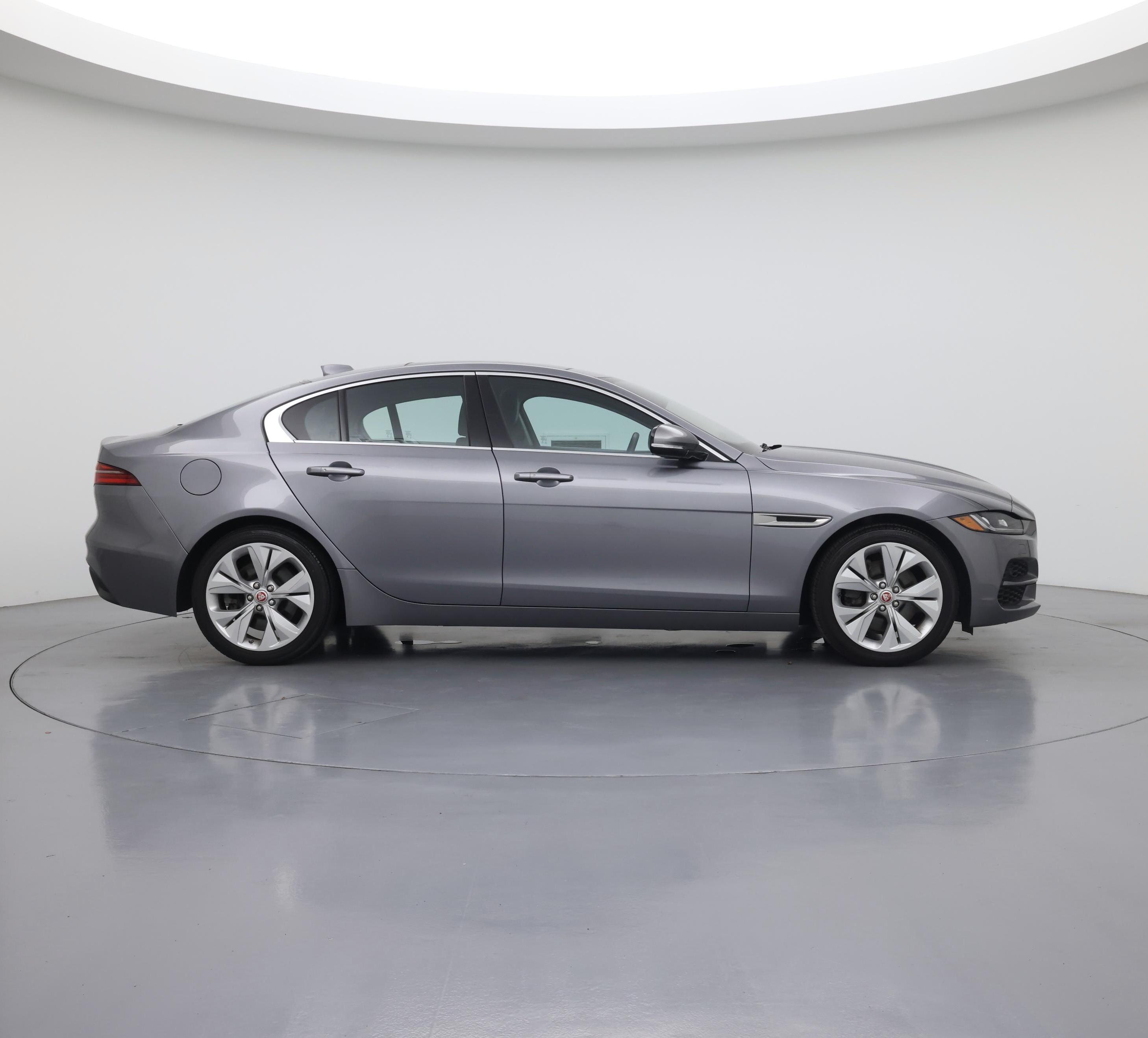 Thumbnail: 2020 Jaguar XE - 7