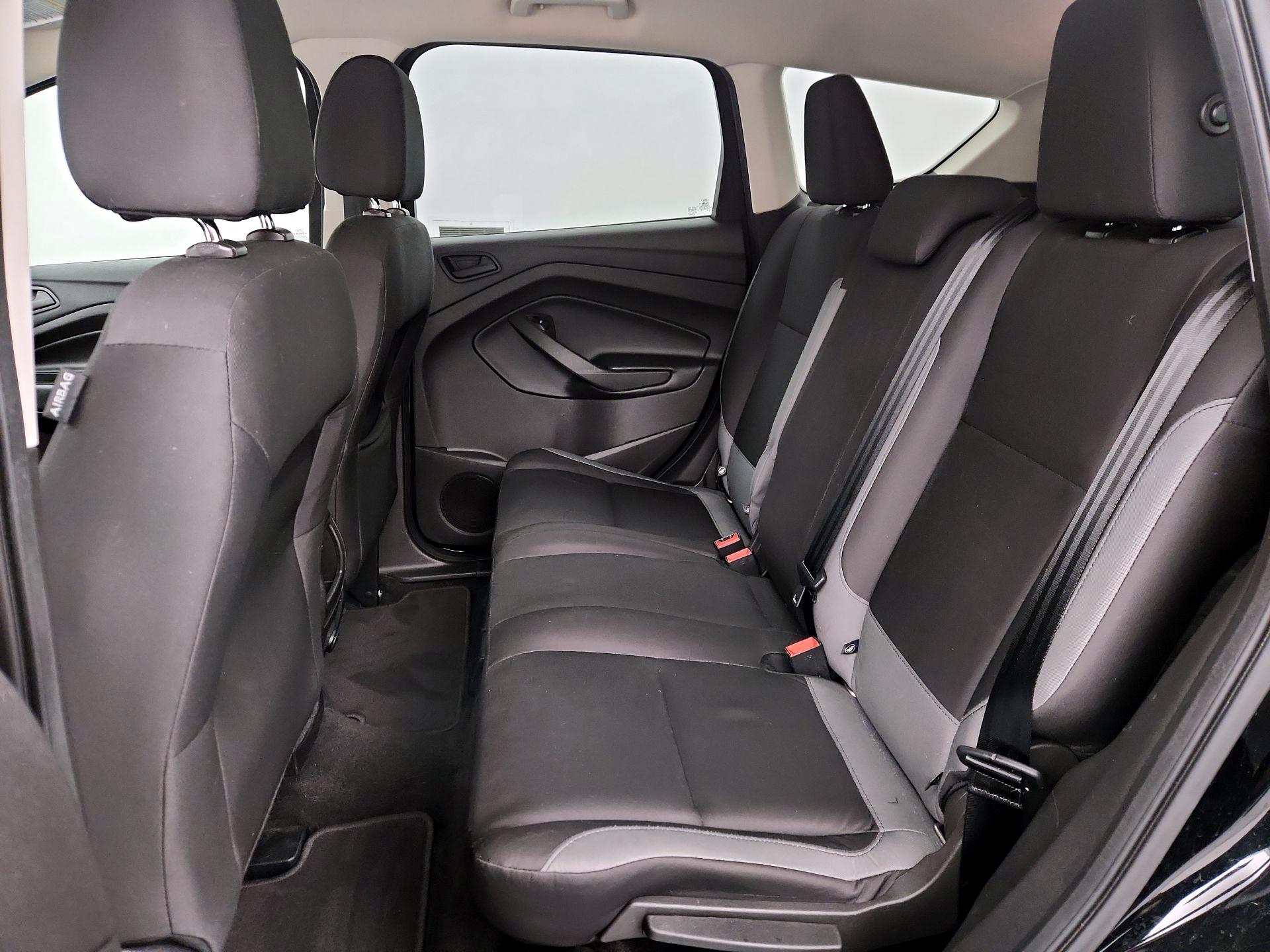 Thumbnail: 2016 Ford Escape - 19