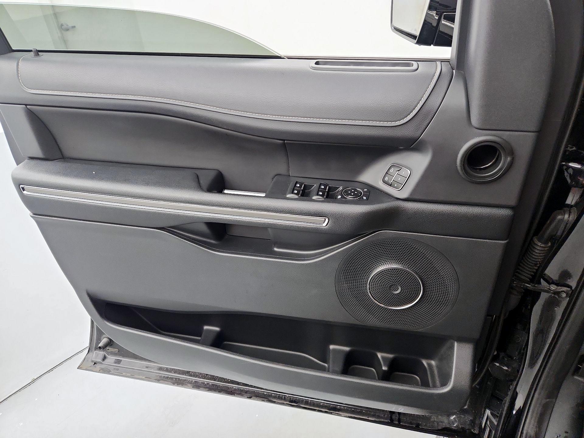 Thumbnail: 2024 Ford Expedition MAX - 12