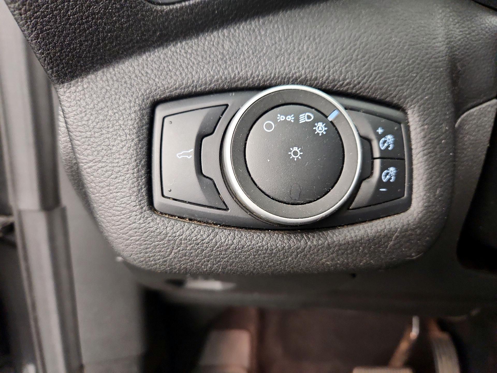 Thumbnail: 2019 Ford Escape - 13