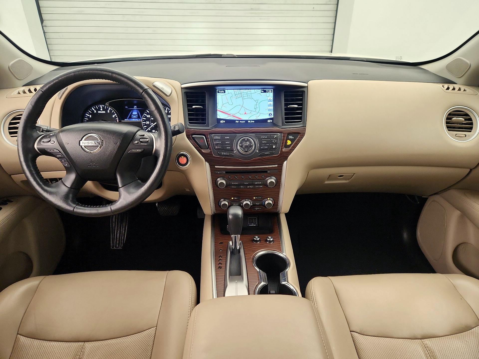 Thumbnail: 2020 Nissan Pathfinder - 9