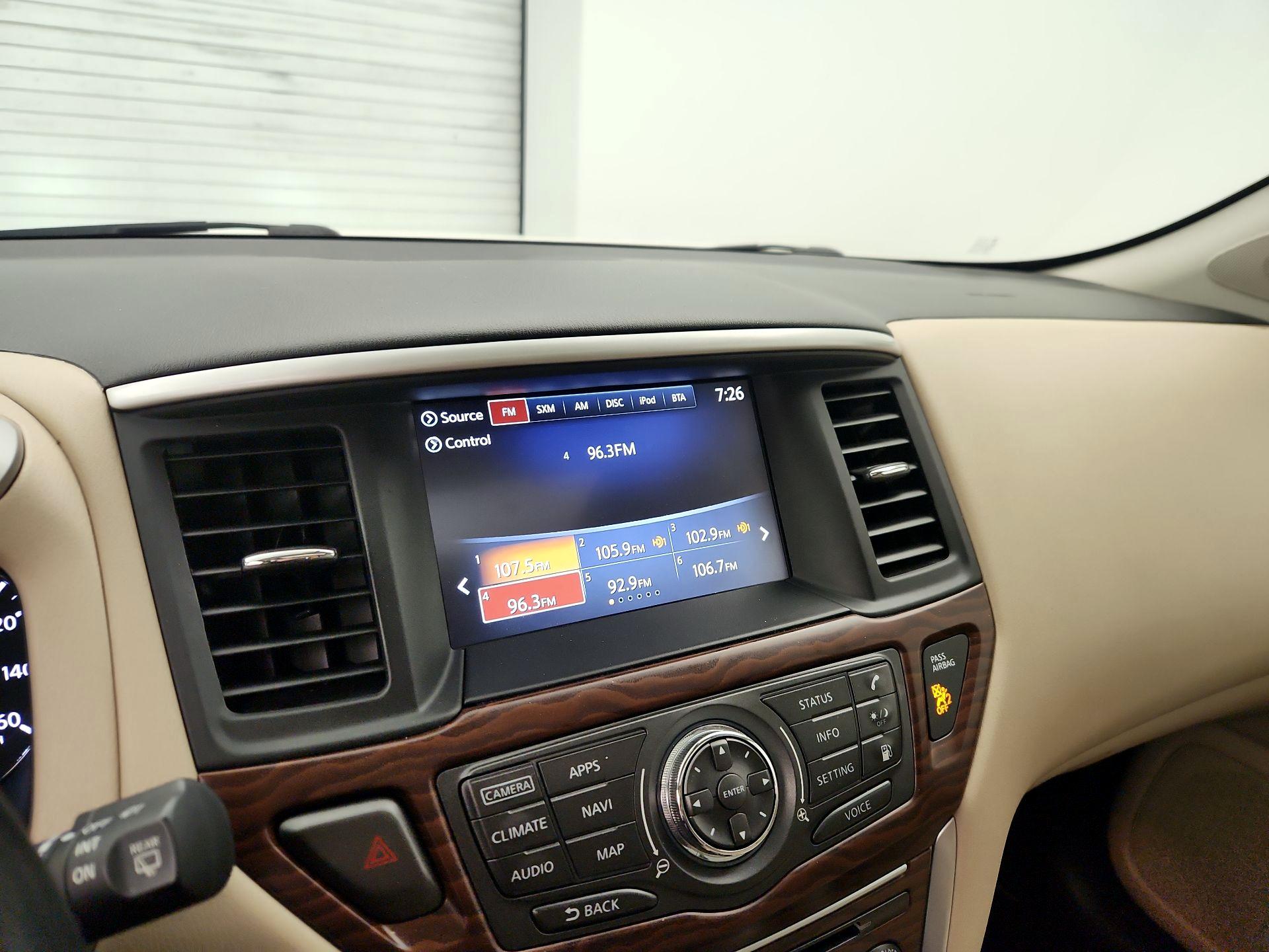 Thumbnail: 2020 Nissan Pathfinder - 16