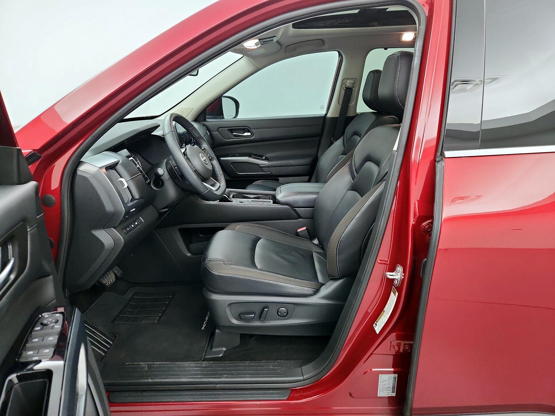 Thumbnail: 2024 Nissan Pathfinder - 11