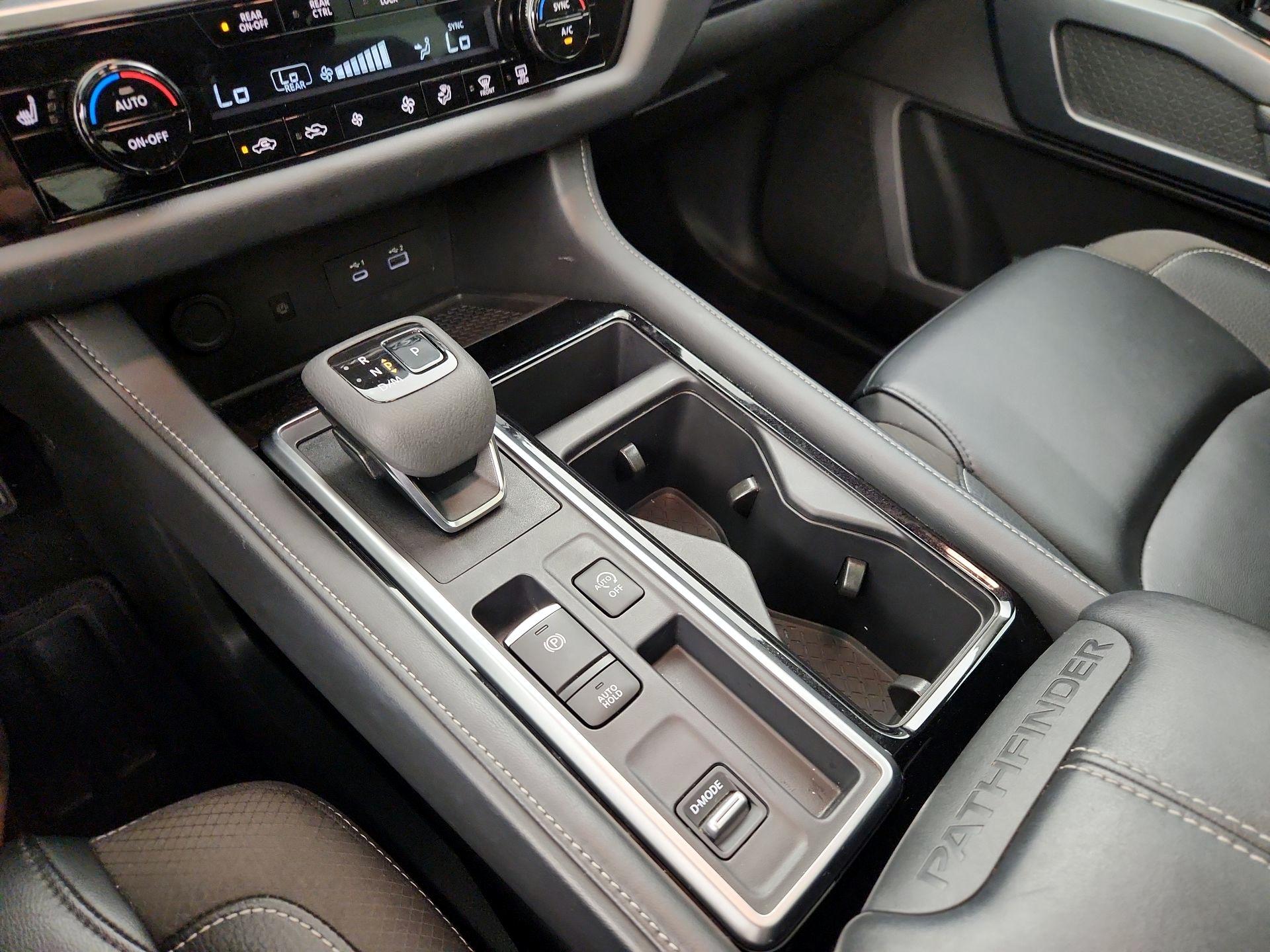 Thumbnail: 2024 Nissan Pathfinder - 18