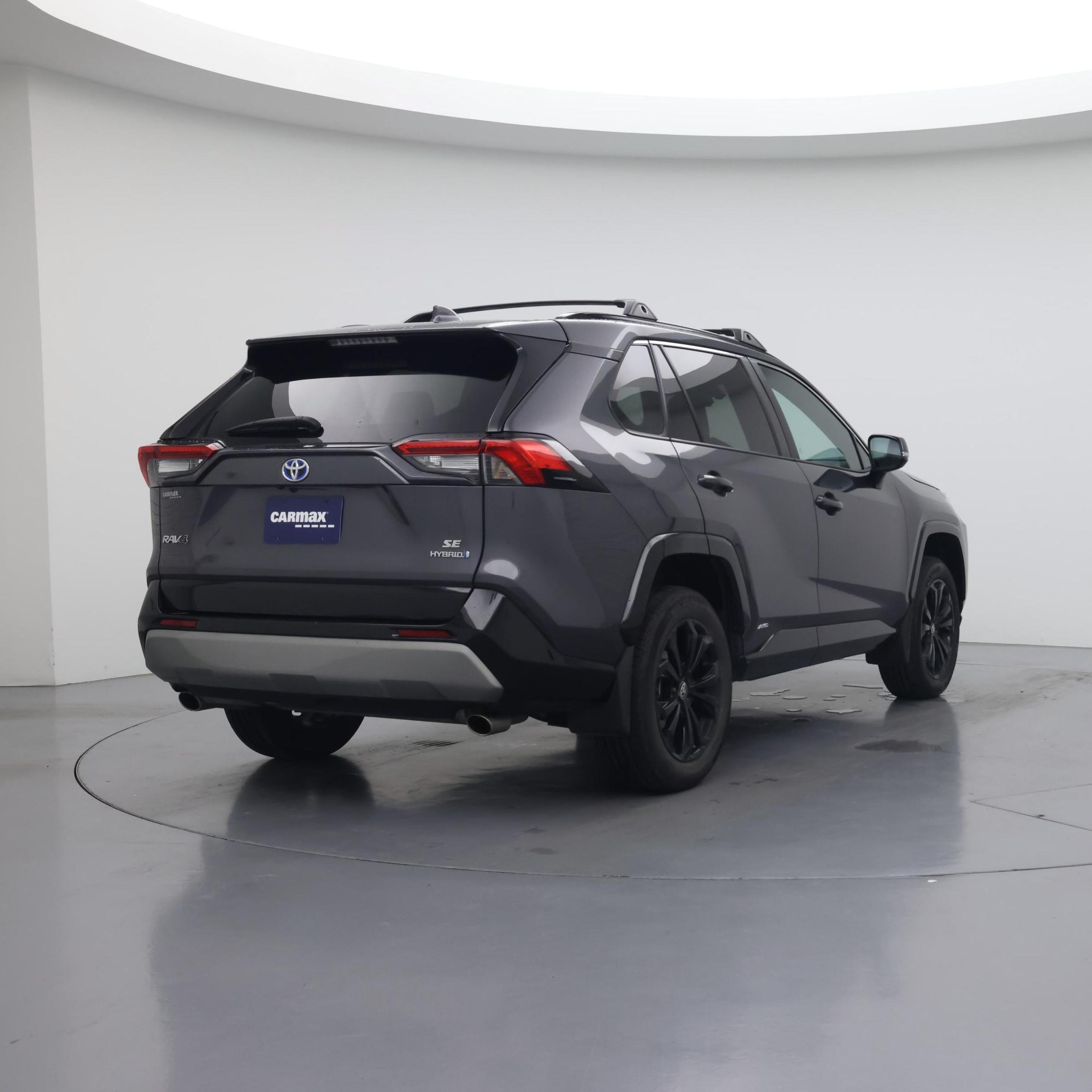 Thumbnail: 2023 Toyota RAV4 - 8