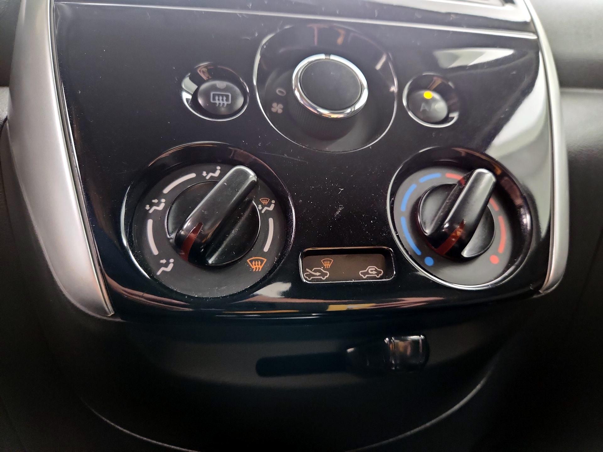 Thumbnail: 2018 Nissan Versa - 16