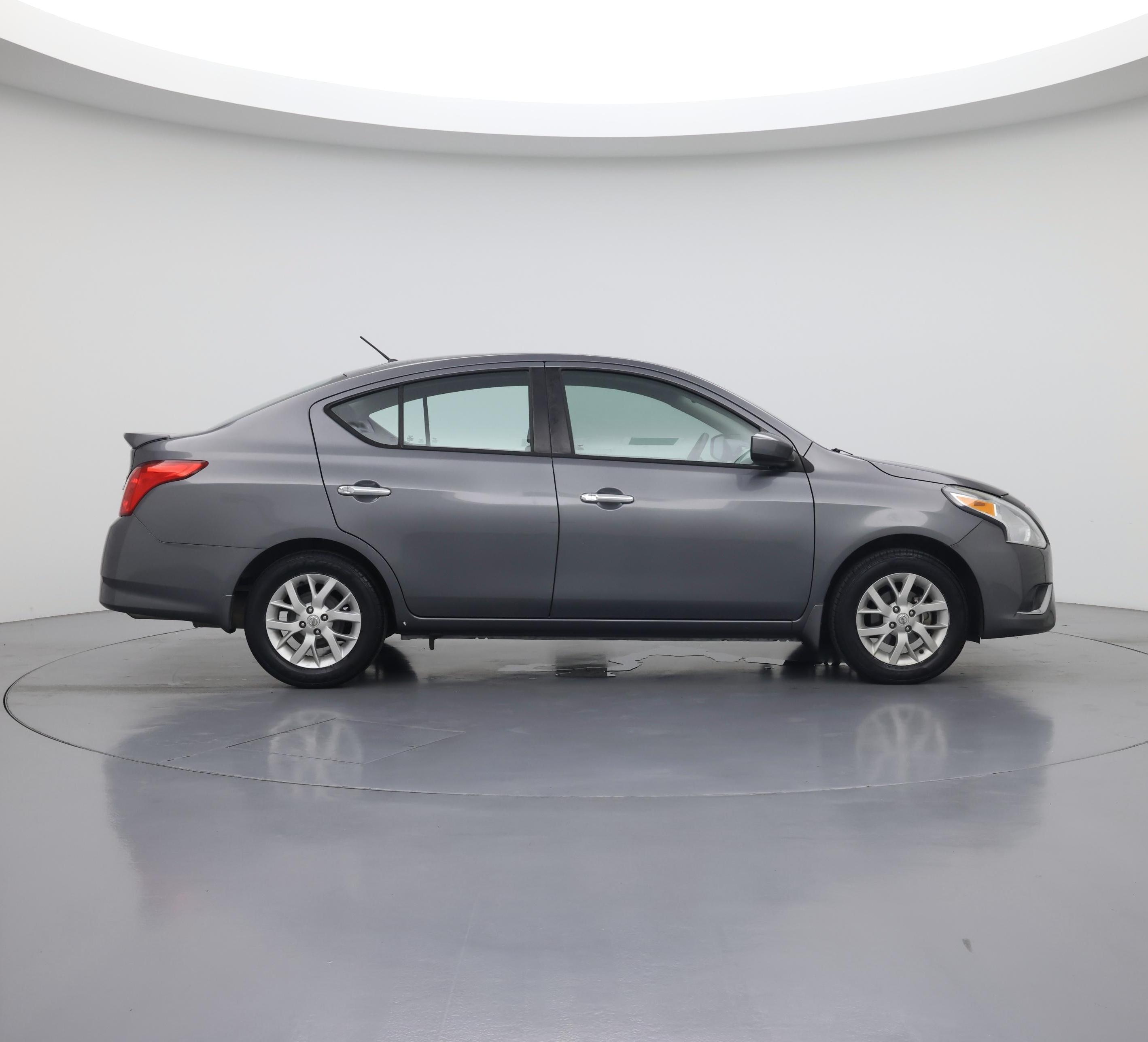 Thumbnail: 2018 Nissan Versa - 7